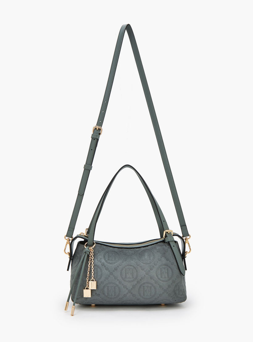 شنطة كتف بارزة الملمس مونوجرام وزينة دلايّة من إيل-women-bagsandwallets-handbags-image-2