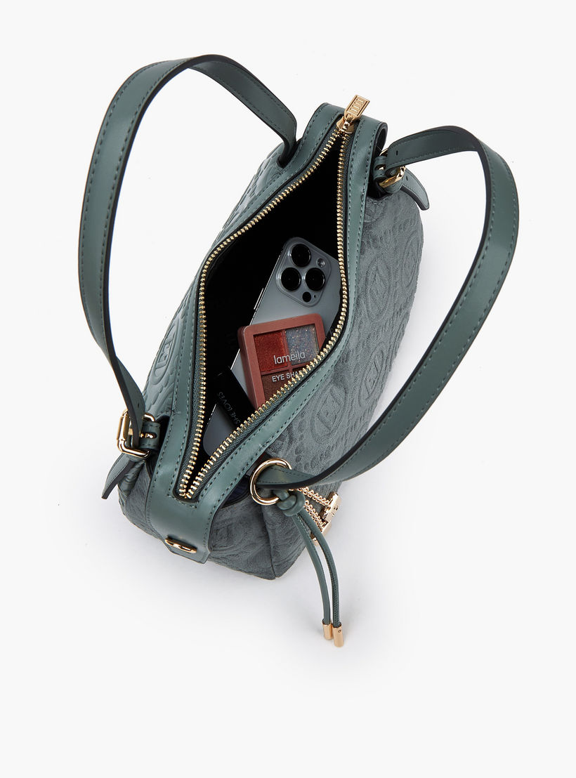 شنطة كتف بارزة الملمس مونوجرام وزينة دلايّة من إيل-women-bagsandwallets-handbags-image-7