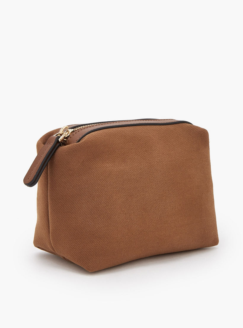 شنطة توت بطبعات مونوجرام مع شنطة صغيرة من سيليست-women-bagsandwallets-handbags-image-10