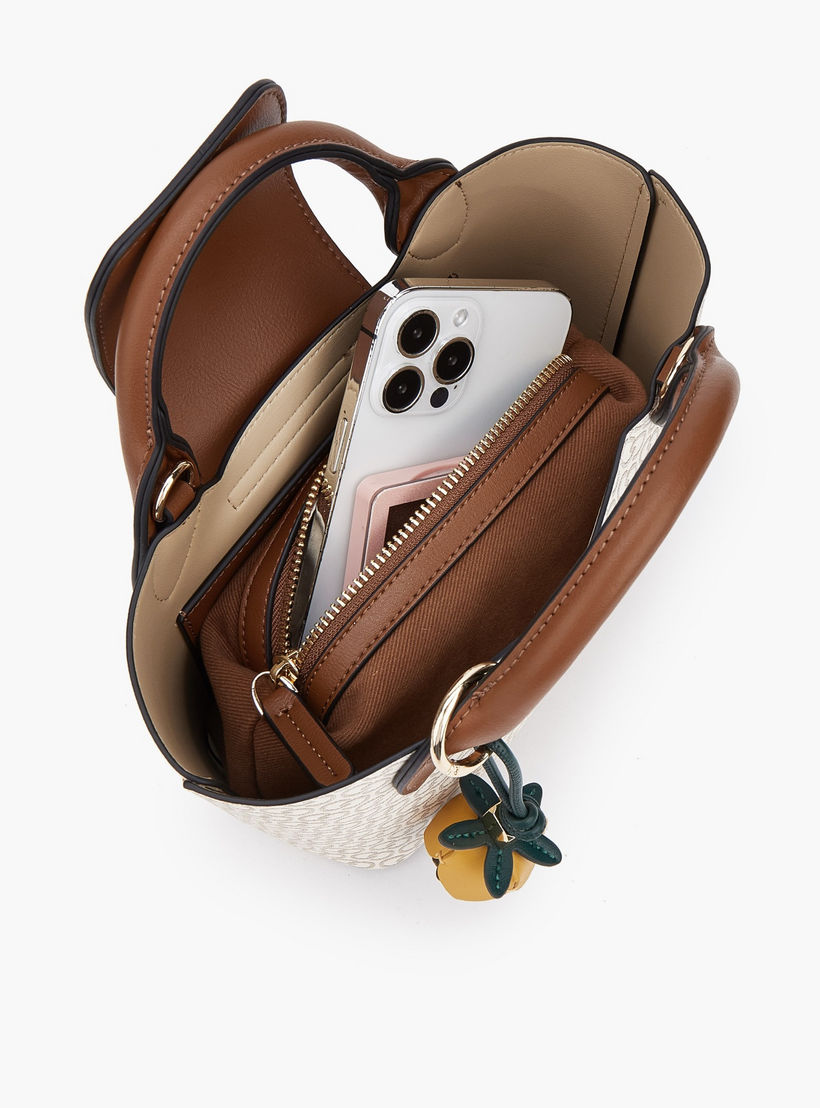 شنطة توت بطبعات مونوجرام مع شنطة صغيرة من سيليست-women-bagsandwallets-handbags-image-3
