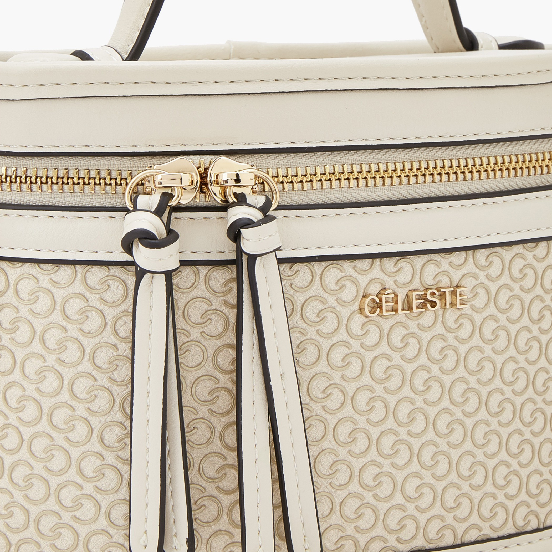 شنطة كروس بودي بطبعة مونوجرام وحزام قابل للفصل من سيليست-women-bagsandwallets-handbags-image-4