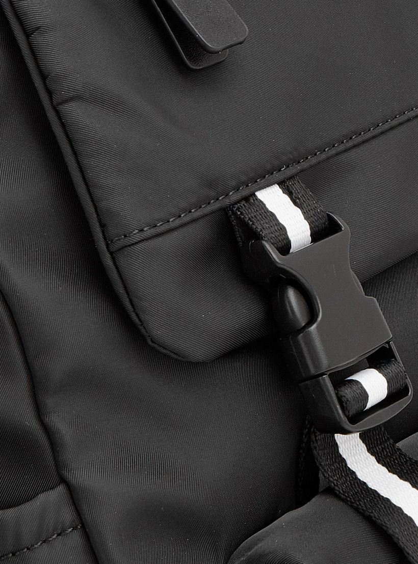 شنطة ظهر سادة بإبزيم إغلاق من لي كوبر-school-bagsandbackpacks-backpacks-image-3