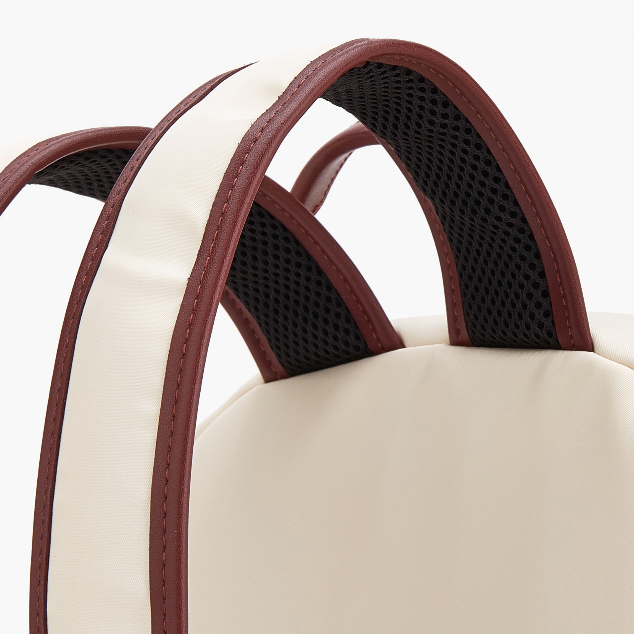 شنطة ظهر بطبعة الشعار مع أحزمة كتف قابلة للتعديل من لي كوبر-school-bagsandbackpacks-backpacks-image-4
