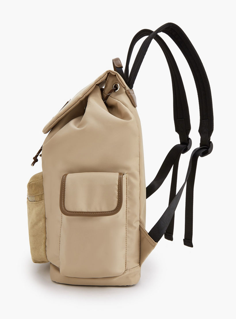 شنطة ظهر بأحزمة كتف قابلة للتعديل وطبعات الشعار من لي كوبر-school-bagsandbackpacks-backpacks-image-6