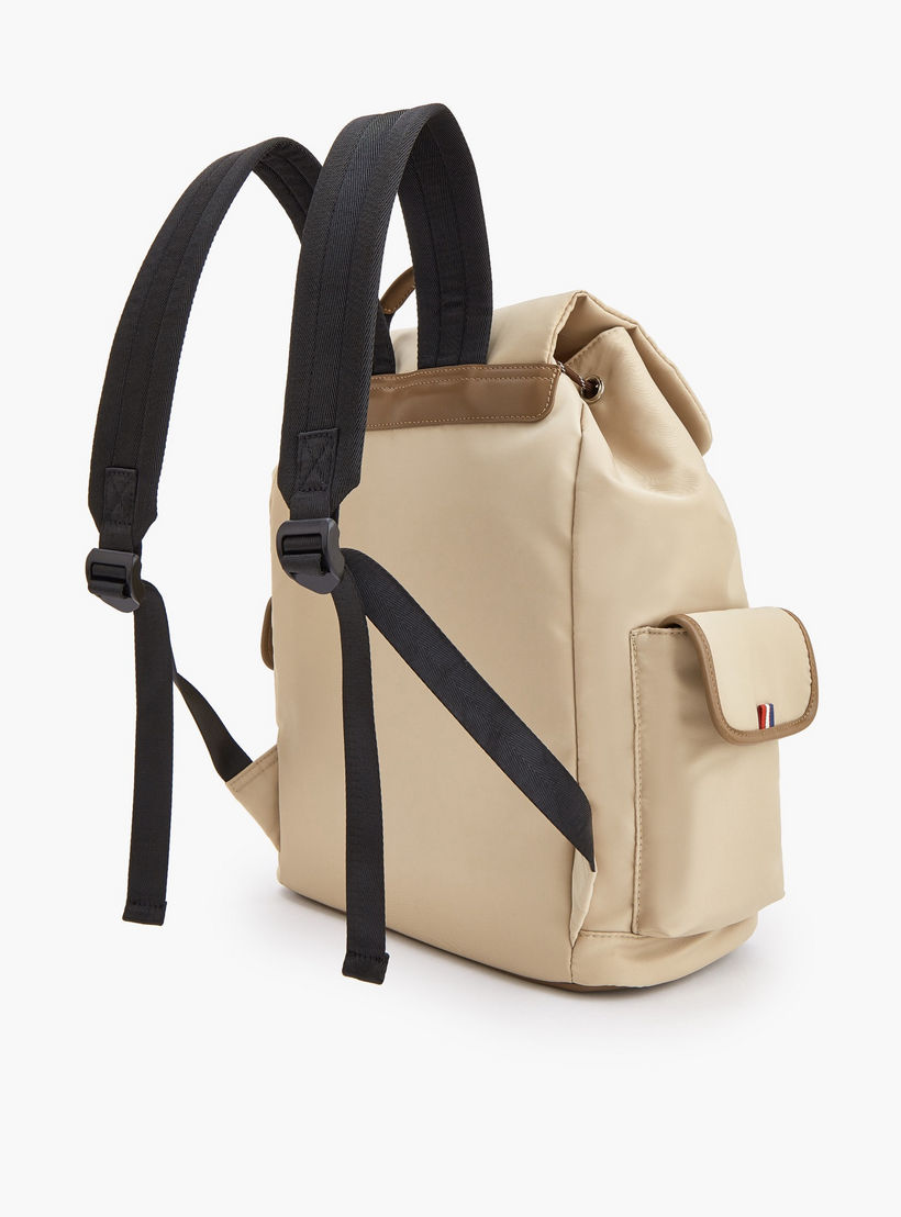 شنطة ظهر بأحزمة كتف قابلة للتعديل وطبعات الشعار من لي كوبر-school-bagsandbackpacks-backpacks-image-7