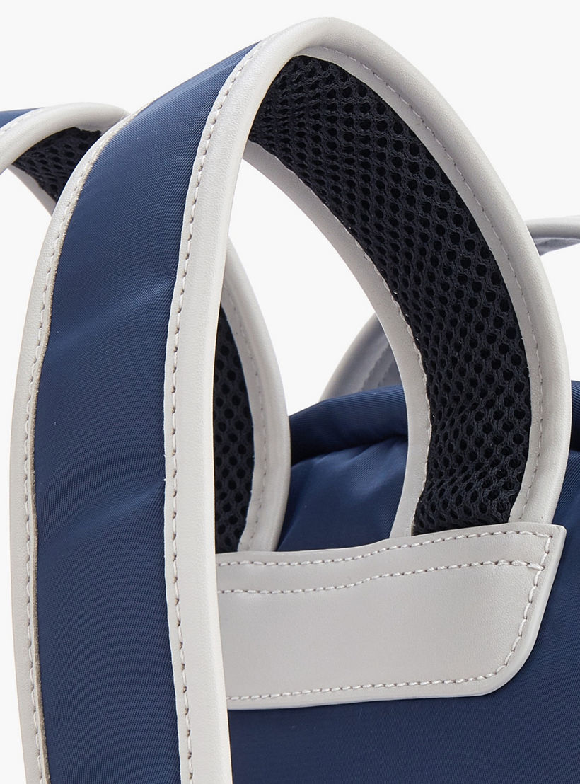 شنطة ظهر بأحزمة كتف قابلة للتعديل وطبعات الشعار من لي كوبر-school-bagsandbackpacks-backpacks-image-4