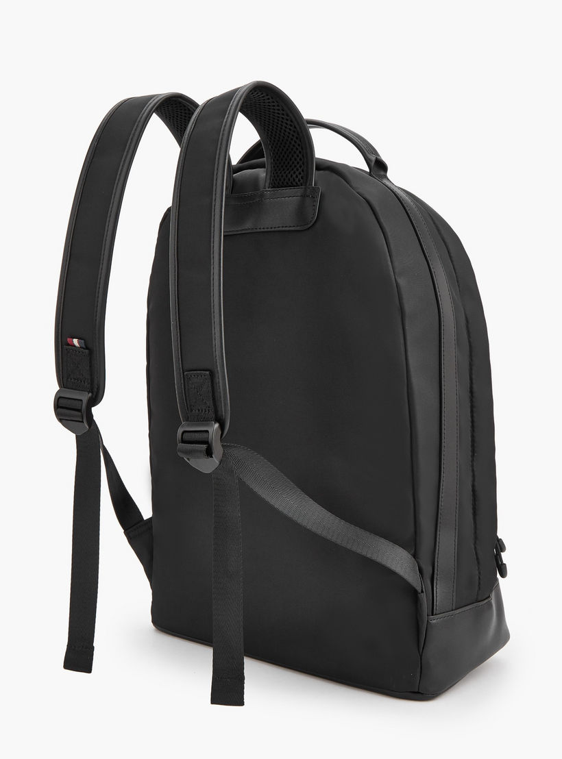 شنطة ظهر بأحزمة كتف قابلة للتعديل وطبعات الشعار من لي كوبر-school-bagsandbackpacks-backpacks-image-7