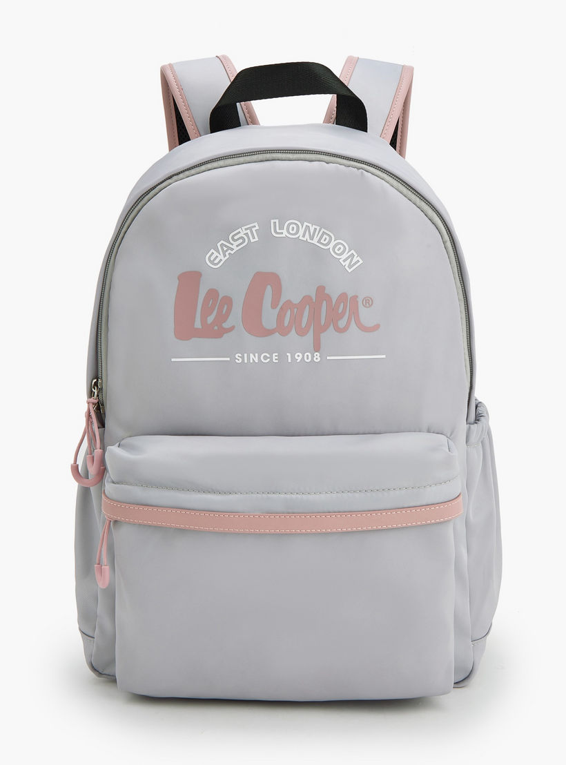 شنطة ظهر بجيب أمامي وطبعات الشعار من لي كوبر-school-bagsandbackpacks-backpacks-image-1