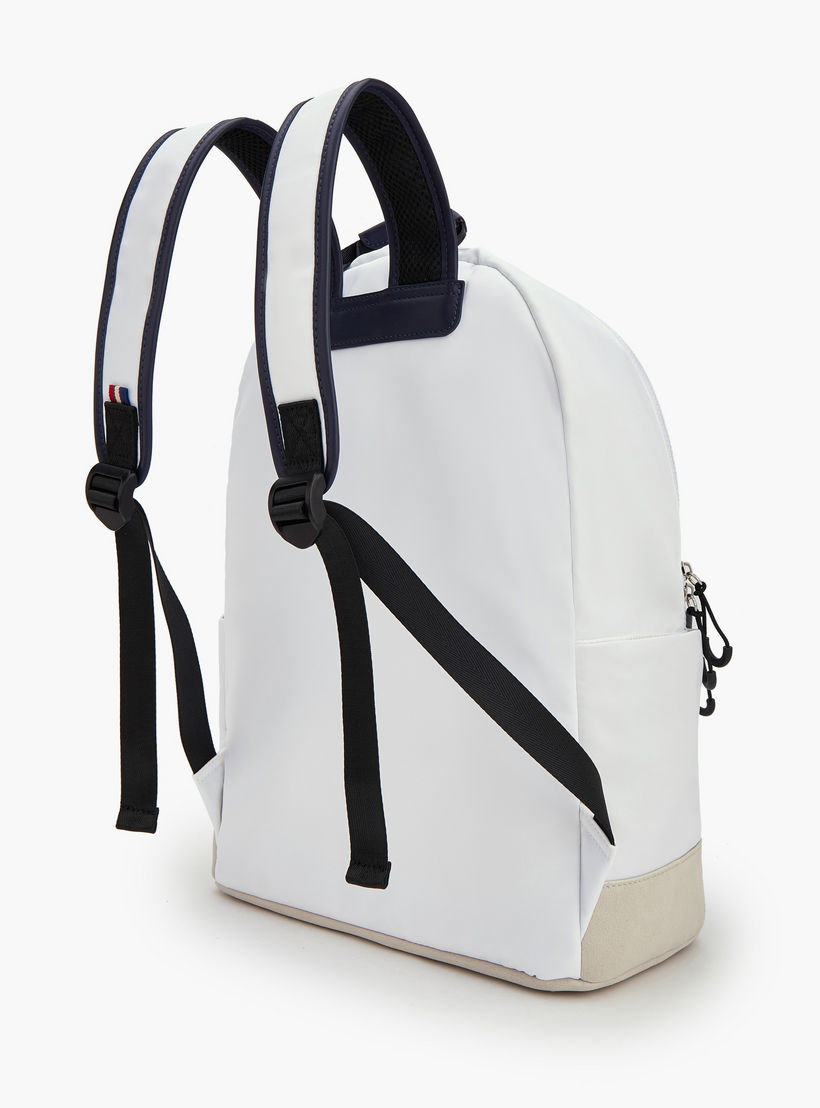شنطة ظهر بأحزمة كتف قابلة للتعديل وطبعات الشعار من لي كوبر-school-bagsandbackpacks-backpacks-image-6