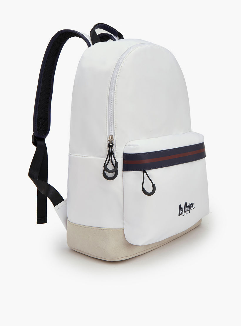 شنطة ظهر بأحزمة كتف قابلة للتعديل وطبعات الشعار من لي كوبر-school-bagsandbackpacks-backpacks-image-4