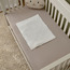 غطاء سرير مقاوم للماء من جونيورز - 58x44 سم-baby-diapering-changingmats-image-7