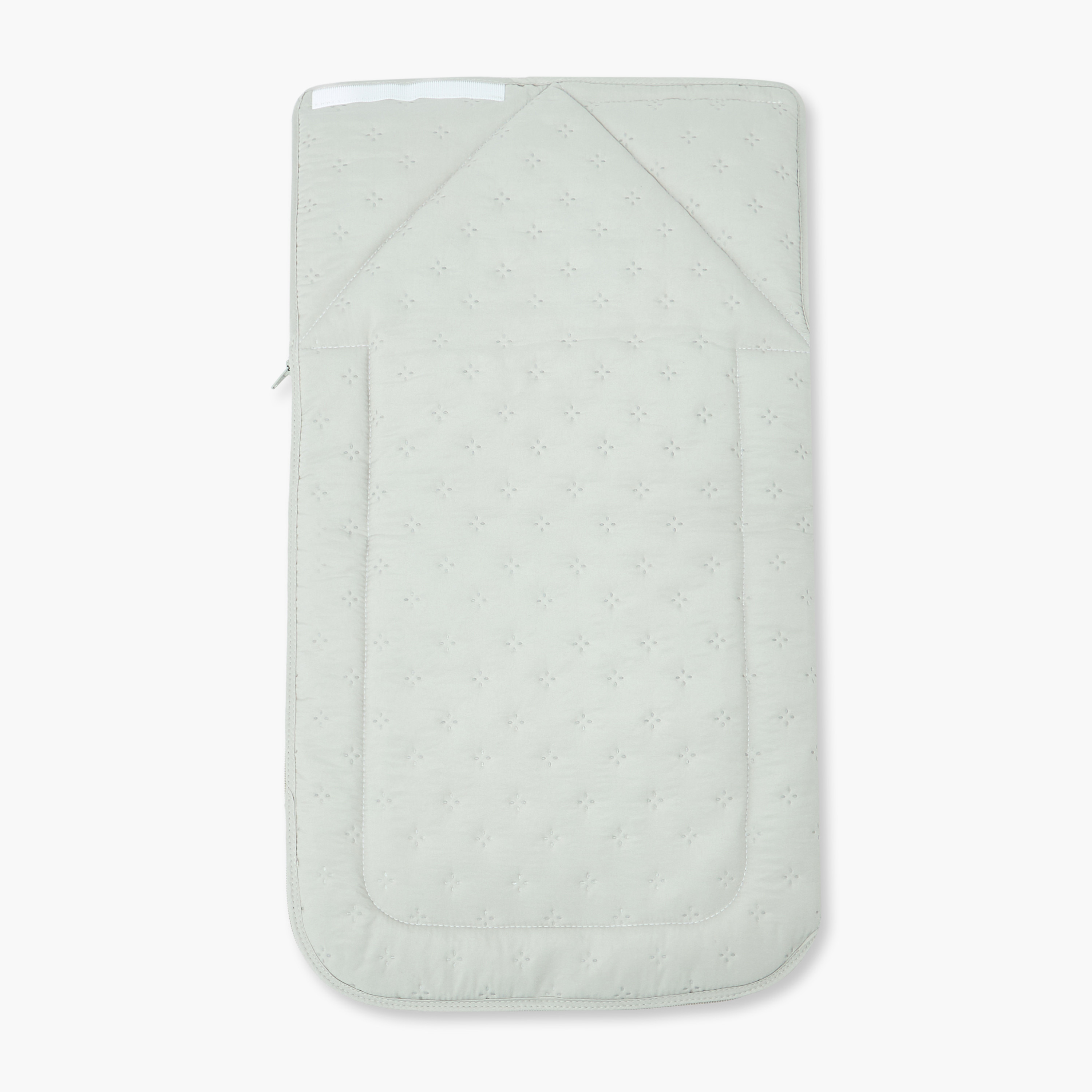 Cambrass Baby Nest Clip-baby-nursery-babybedding-image-3