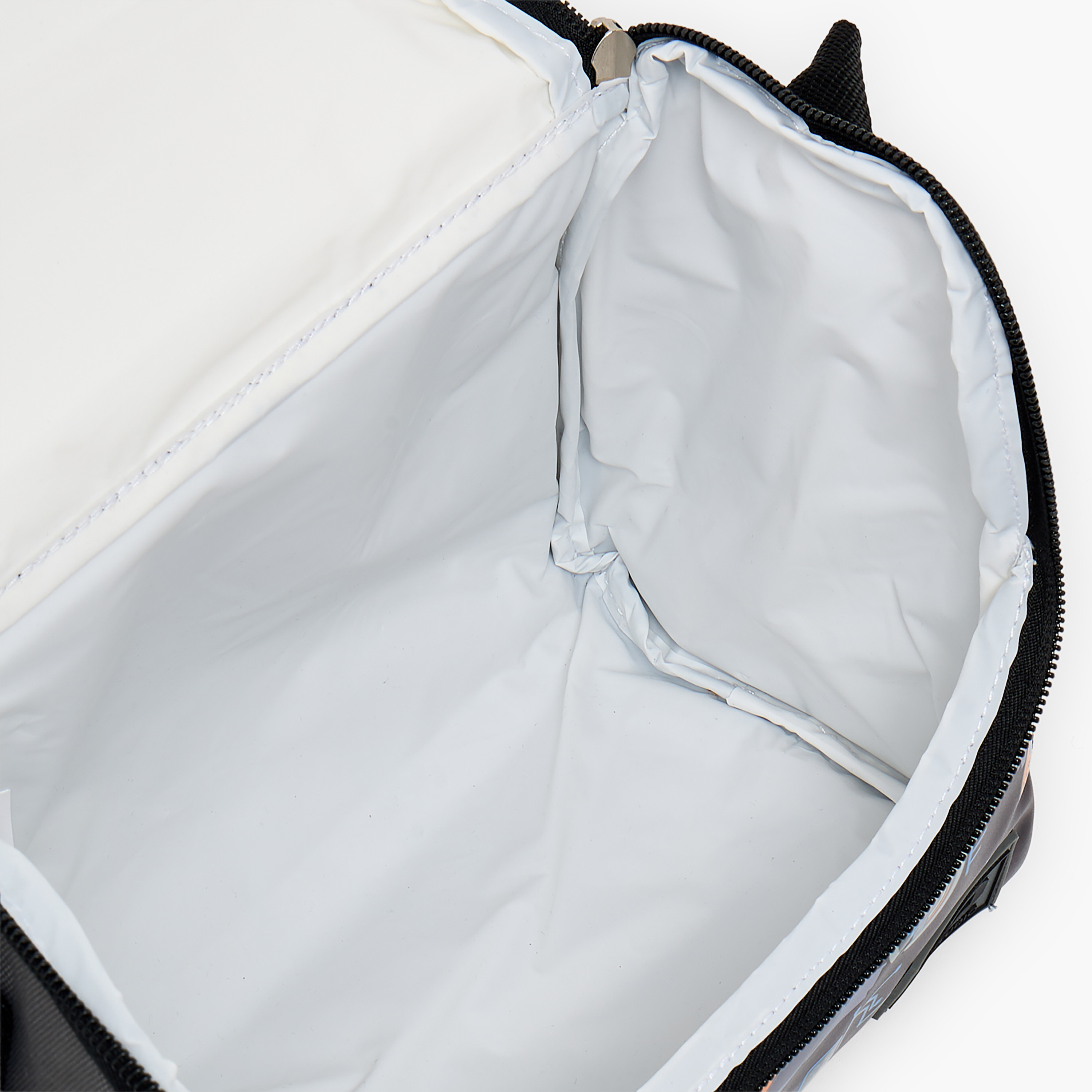 شنطة غداء عازلة للحرارة للأولاد سن 5-8 سنوات بطبعات من سامي ستوديو-school-lunchessentials-lunchbags-image-7