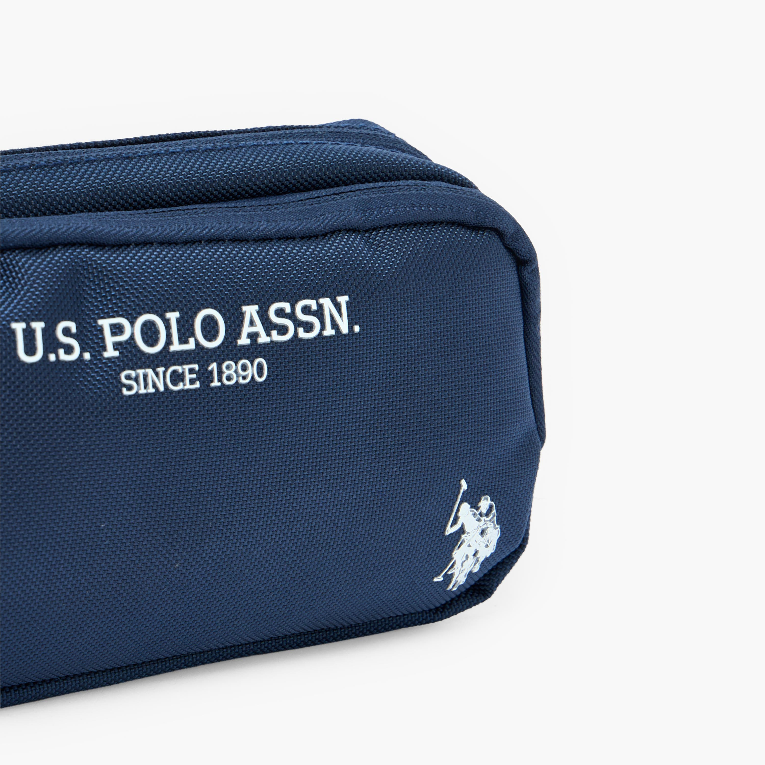 مقلمة بقسمين وطبعات شعار من يو إس بولو أسن-school-stationery-pencilcases-image-5