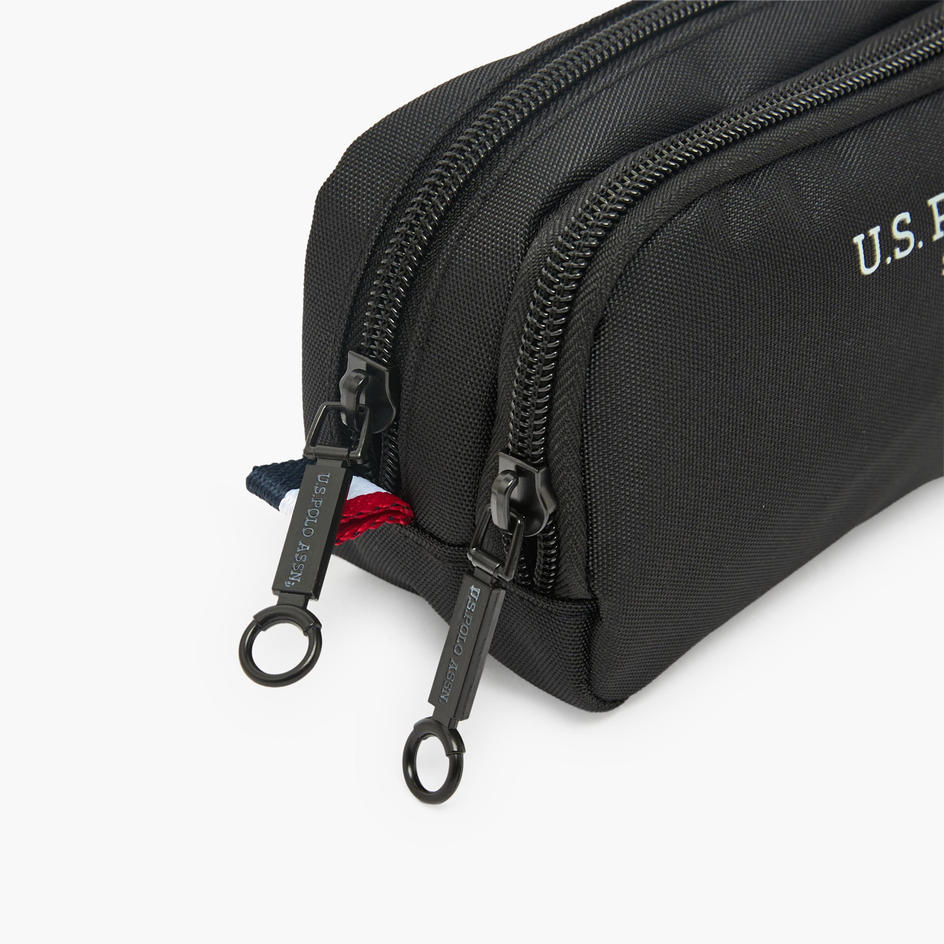 مقلمة بسحاب إغلاق وطبعات الشعار من يو إس بولو أسن-school-stationery-pencilcases-image-4