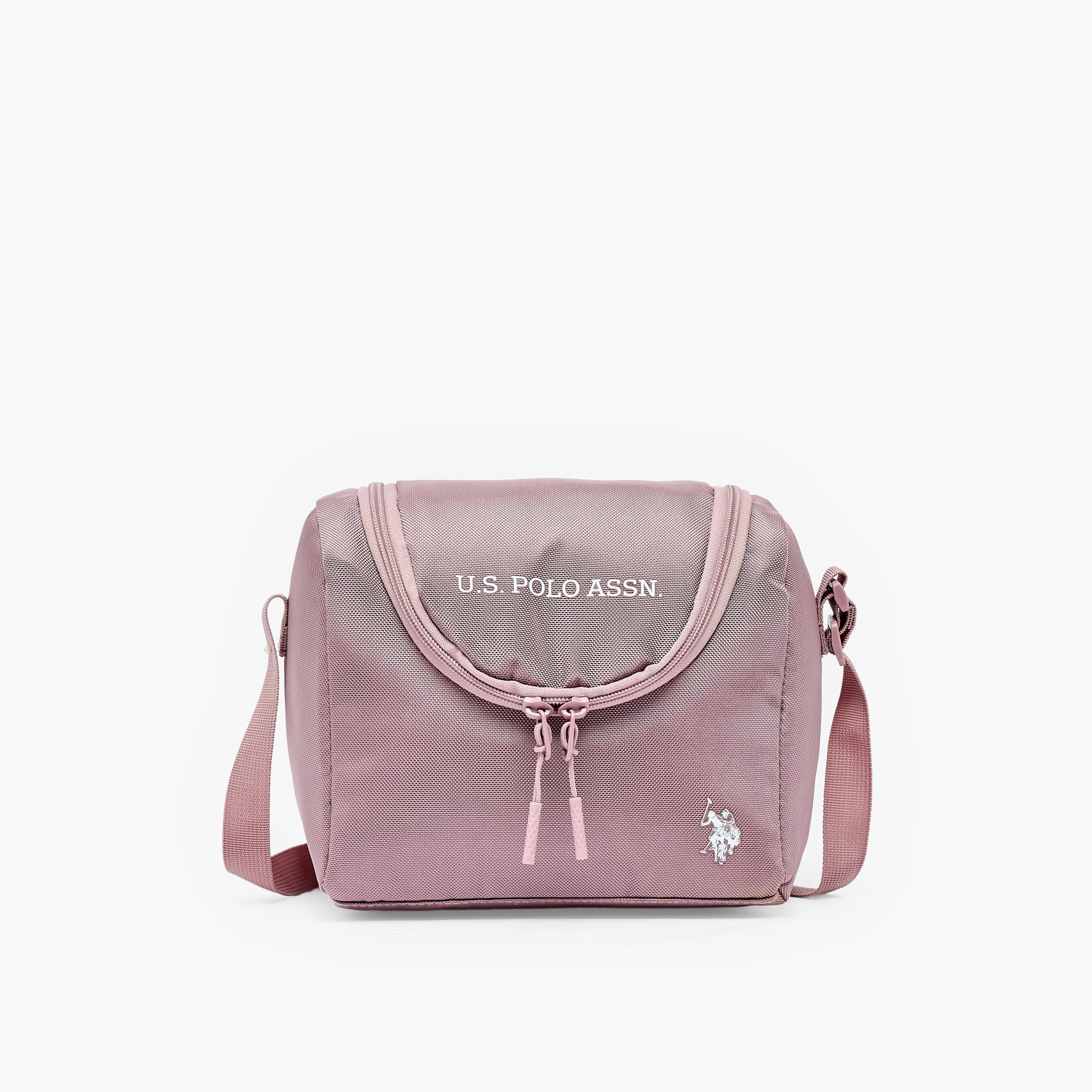 شنطة غداء بطبعة شعار من يو إس بولو أسن للبنات 8-13 سنة مع حزام قابل للتعديل-school-lunchessentials-lunchbags-image-1