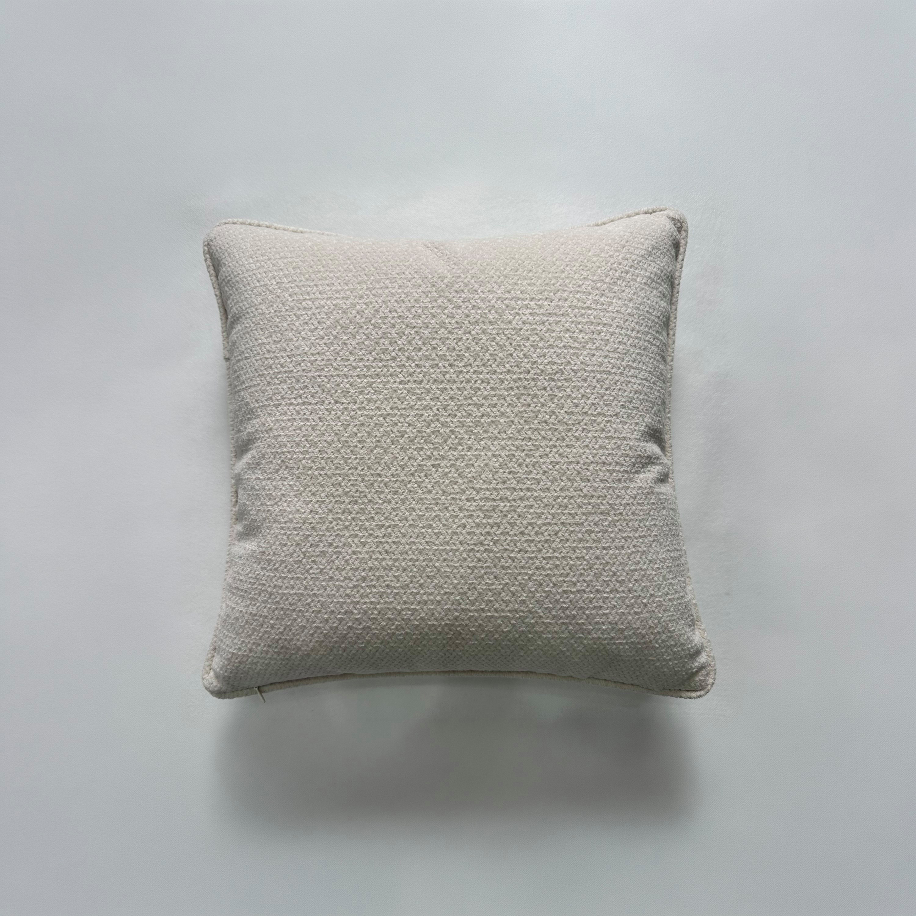 وسادة محشوة بحشوة صلبة - 45 × 45 سم-household-cushionsandthrows-filledcushions-decorativecushions-image-10