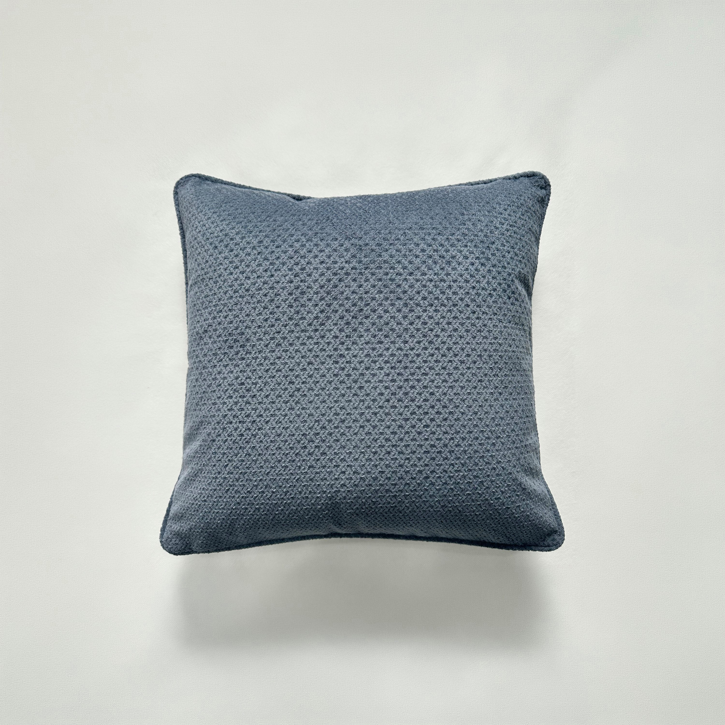 وسادة محشوة بحشوة صلبة - 45 × 45 سم-household-cushionsandthrows-filledcushions-decorativecushions-image-21