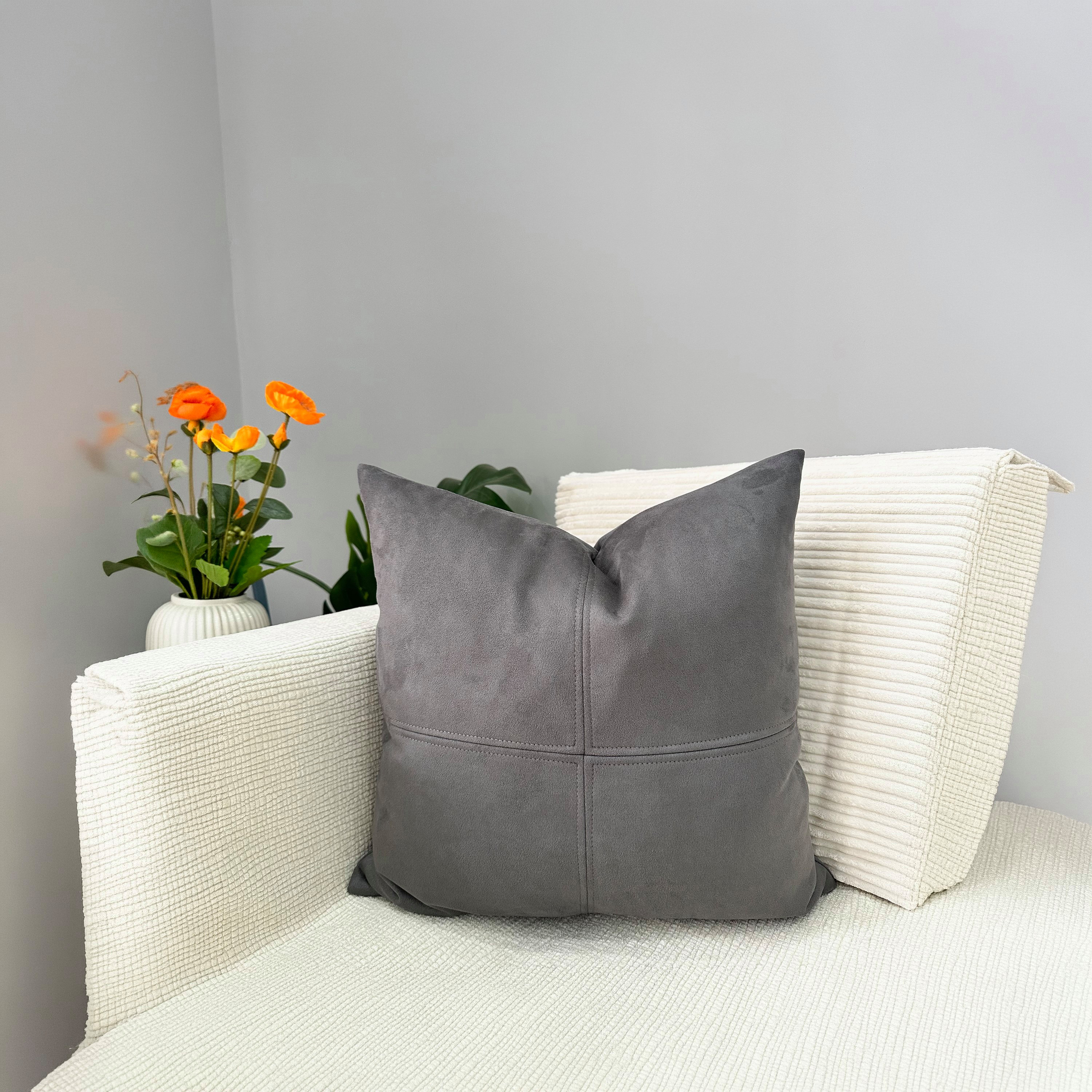 وسادة محشوة بحشوة صلبة - 45 × 45 سم-household-cushionsandthrows-filledcushions-decorativecushions-image-1