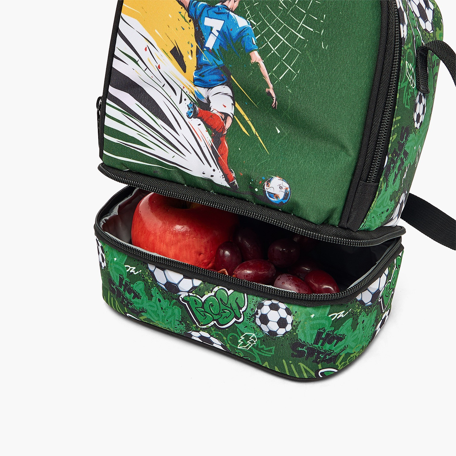 شنطة غداء بحزام قابل للتعديل وطبعات كرة قدم للأولاد بعمر 5-8 سنوات من ماست تيم-school-lunchessentials-lunchbags-image-5
