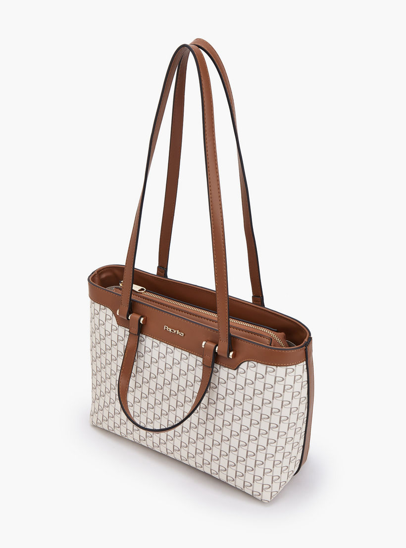 شنطة توتي بطبعات مونوجرام ومقبض مزدوج من بابريكا-women-bagsandwallets-handbags-image-5