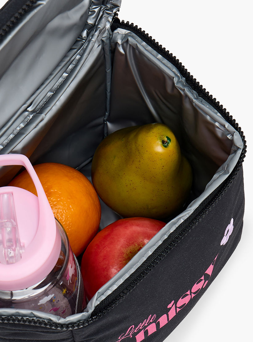 شنطة غداء بطبعات للبنات من 13 سنة فأكثر بسحّاب إغلاق من ليتل ميسي-school-lunchessentials-lunchbags-image-5
