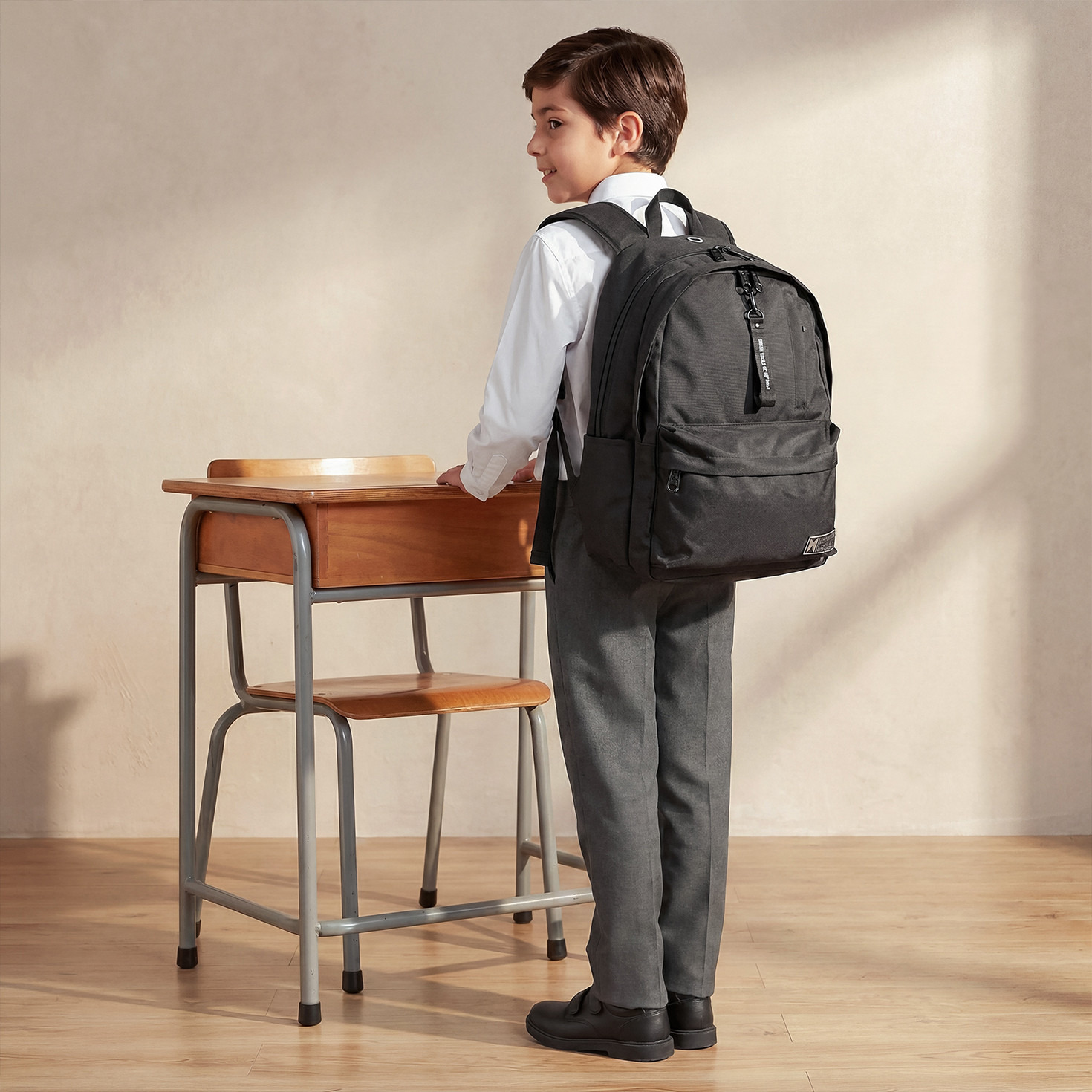 شنطة ظهر سادة للأولاد 8-13 سنة بجيب قارورة مياه من مست تيم - 17 بوصة-school-bagsandbackpacks-backpacks-image-3