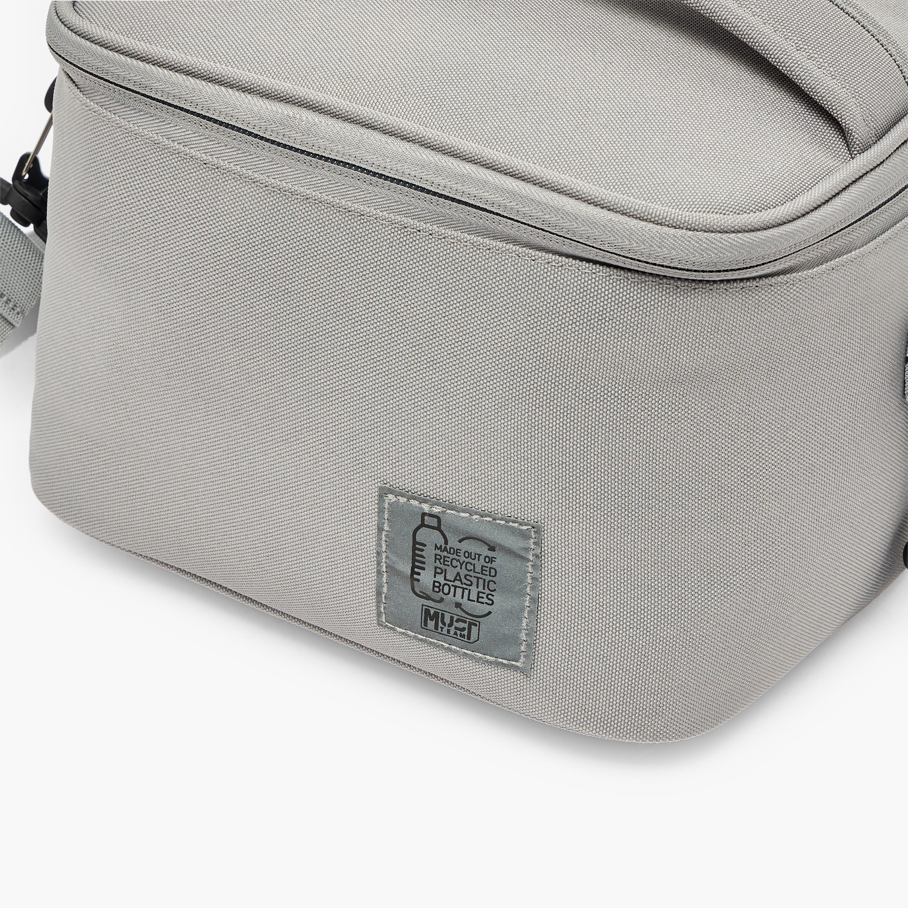 MustTeam Solid Lunch Bag for Boys 8-13 Years with Detachable Strap-school-lunchessentials-lunchbags-image-3