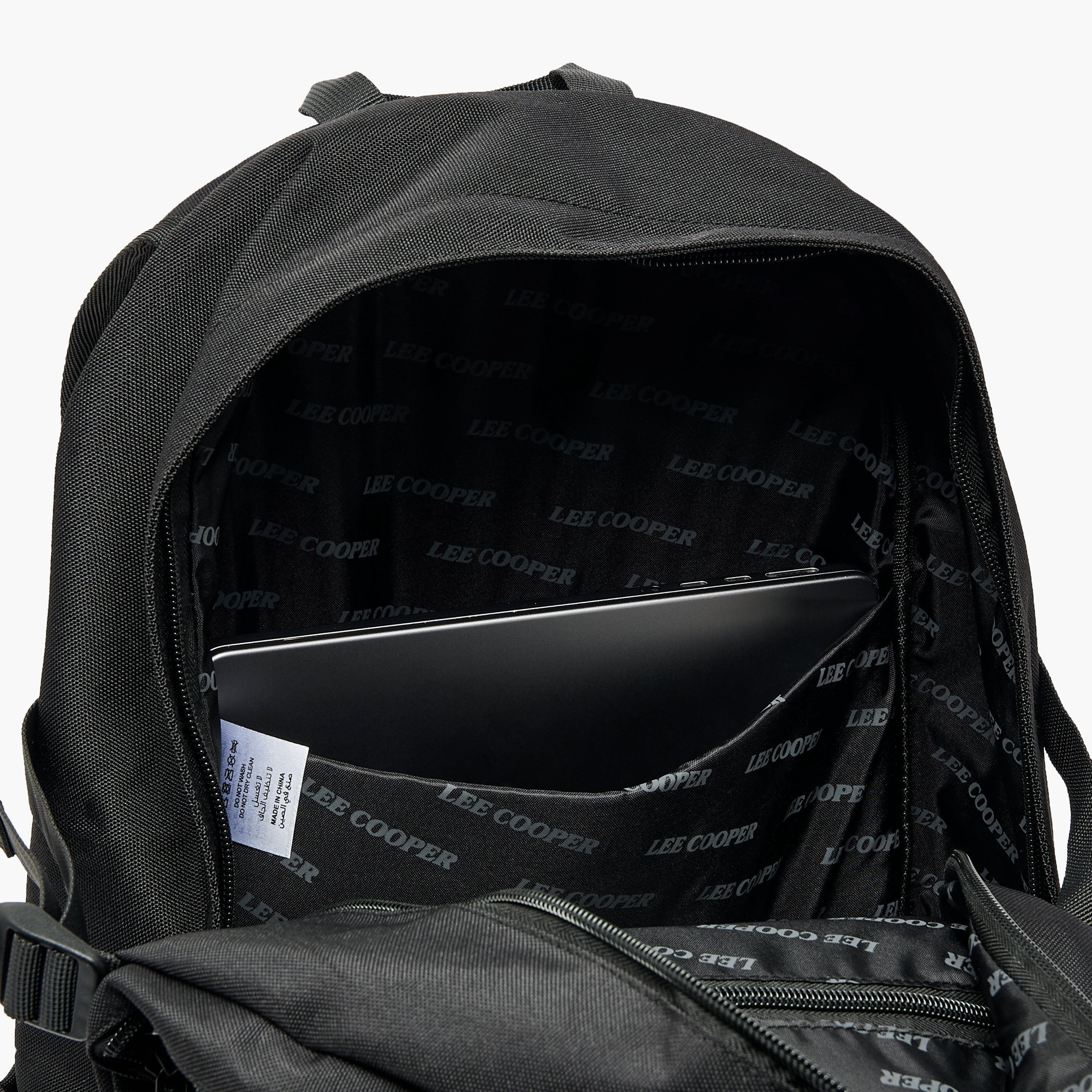 شنطة ظهر مدرسية سادة بأحزمة كتف مبطنة للأطفال بعمر 13 سنة فأكثر من لي كوبر-boys-accessories-bagsandbackpacks-image-4