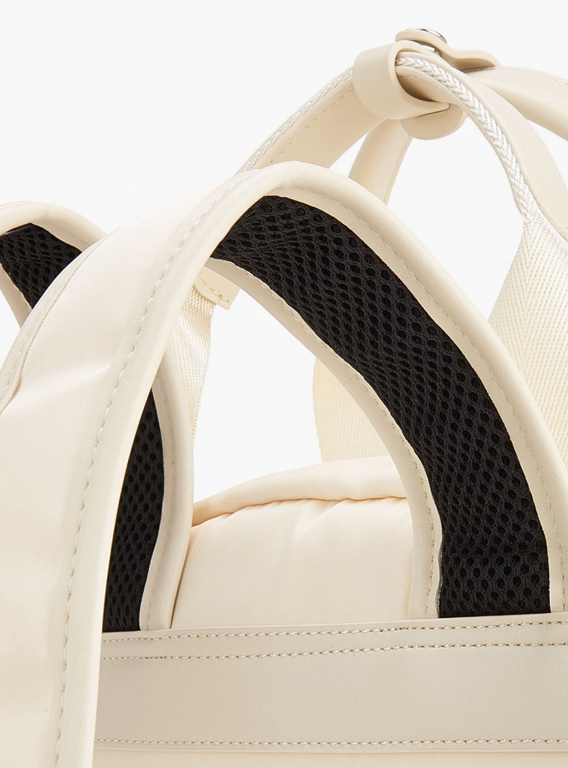 شنطة ظهر بحمالات كتف قابلة للتعديل وطبعات شعار من لي كوبر-women-bagsandwallets-backpacks-image-4