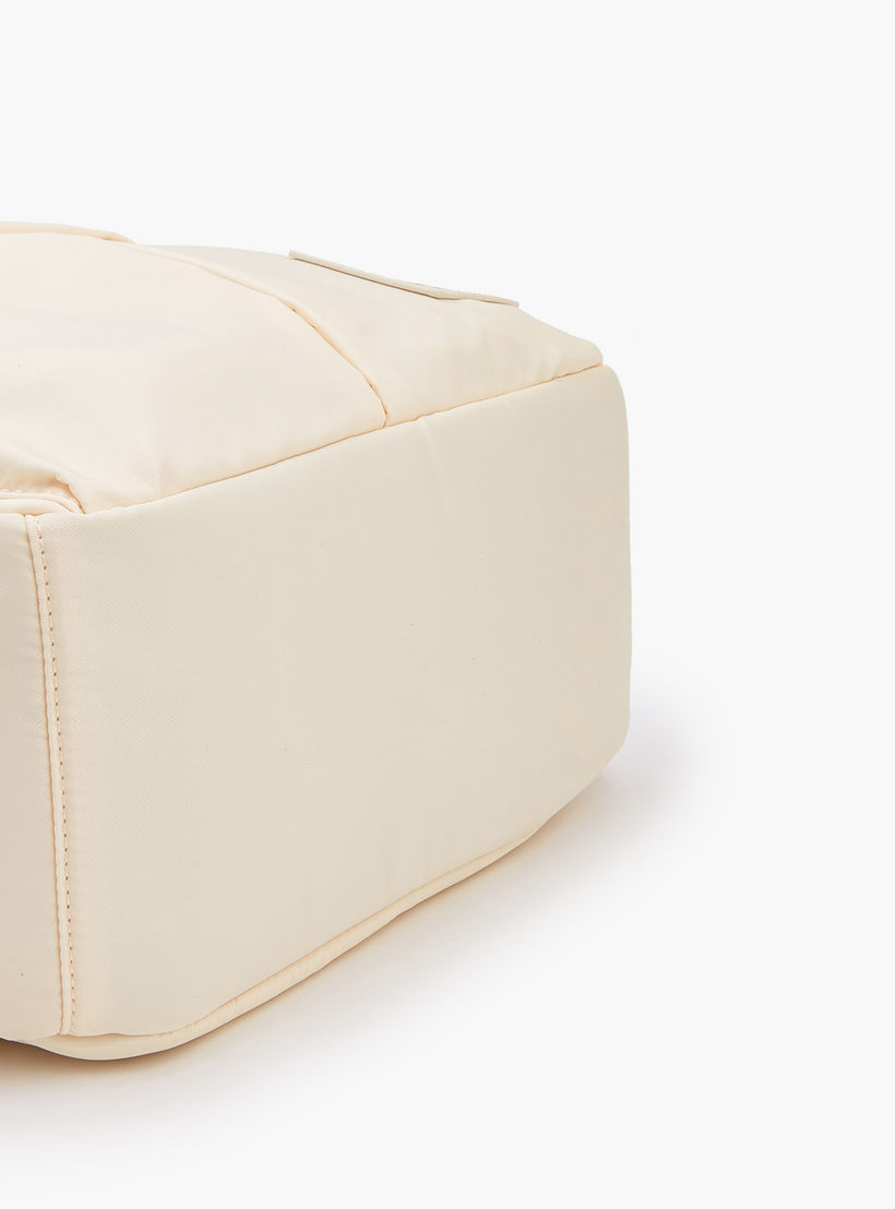 شنطة ظهر بحمالات كتف قابلة للتعديل وطبعات شعار من لي كوبر-women-bagsandwallets-backpacks-image-8