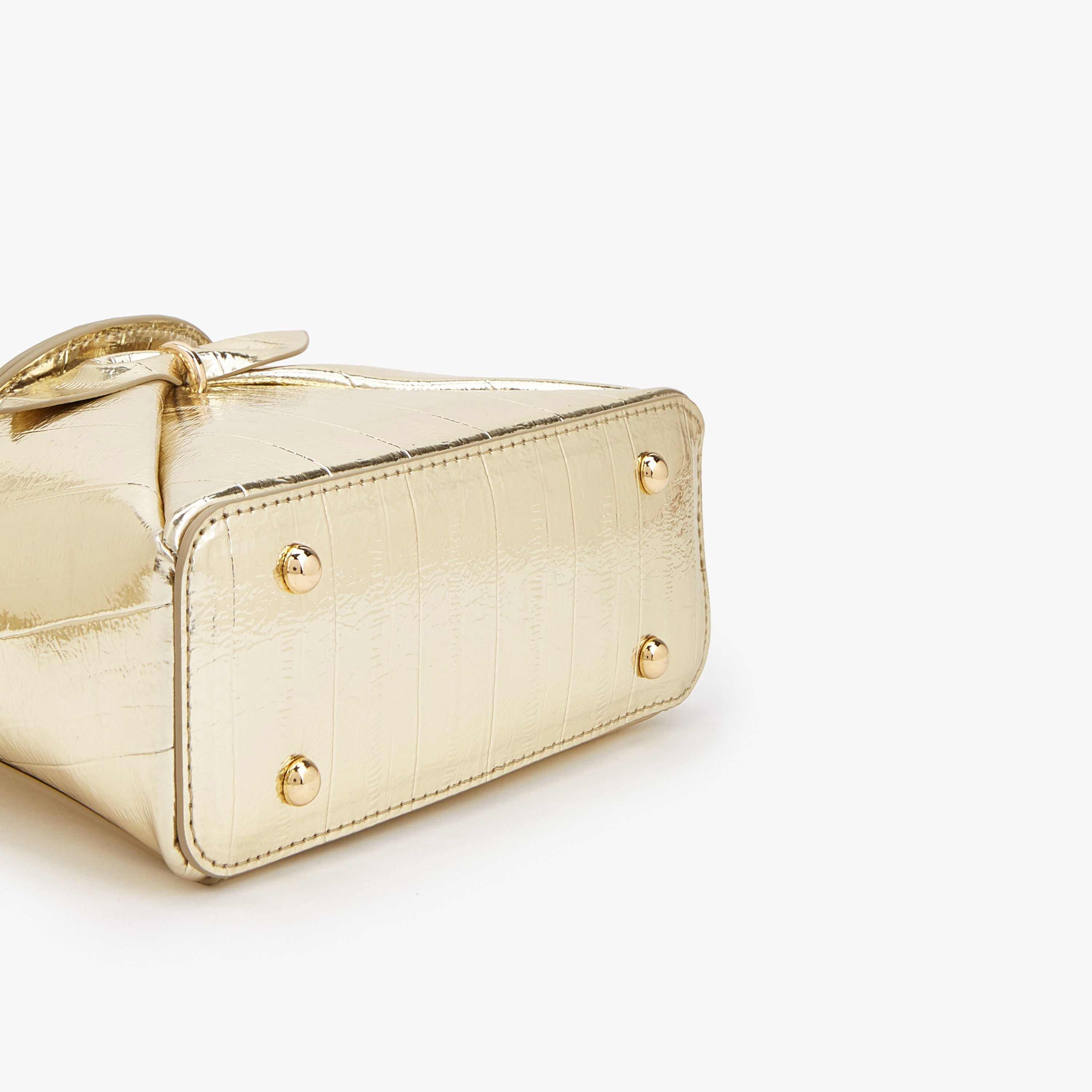 شنطة كروس بودي بزينة فيونكة ومقبض علوي من سيليست-women-bagsandwallets-handbags-image-6