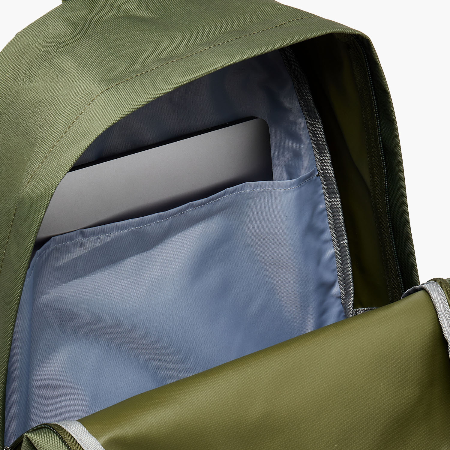 شنطة ظهر مدرسية سادة مع مقلمة للبنات بعمر 8-13 سنة من كابا - 17 بوصة-school-bagsandbackpacks-backpacks-image-5