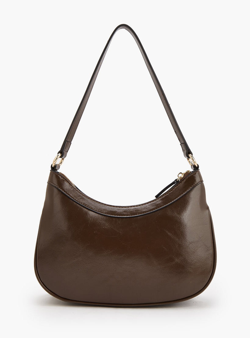 شنطة كتف من الشامواه بتفاصيل شُرّابات من سيليست-women-bagsandwallets-handbags-image-5
