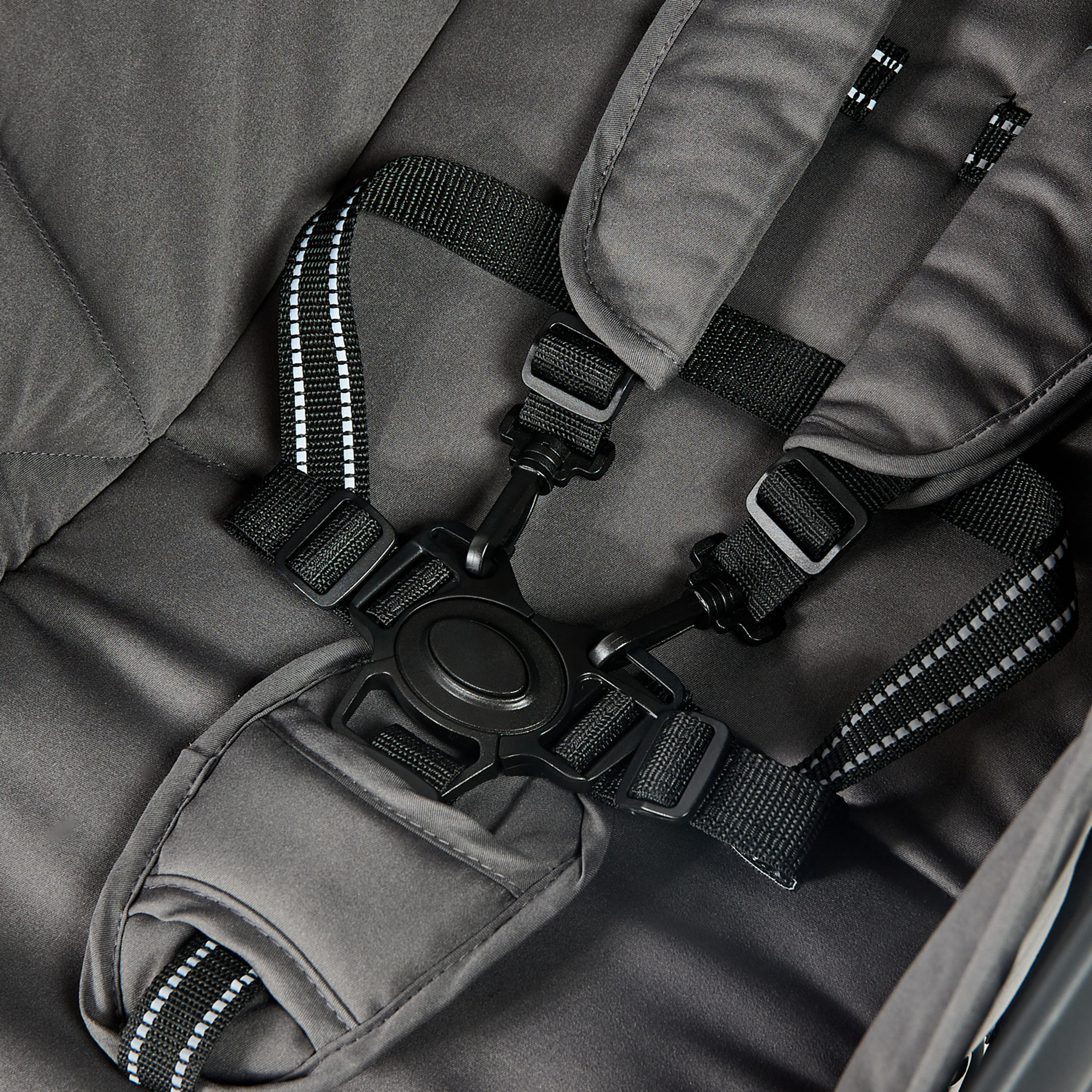 عربة أطفال إزرا بنظام الطي بنقرة واحدة مع مظلة من ليتل بلومرز-baby-gear-strollersandprams-strollers-image-5