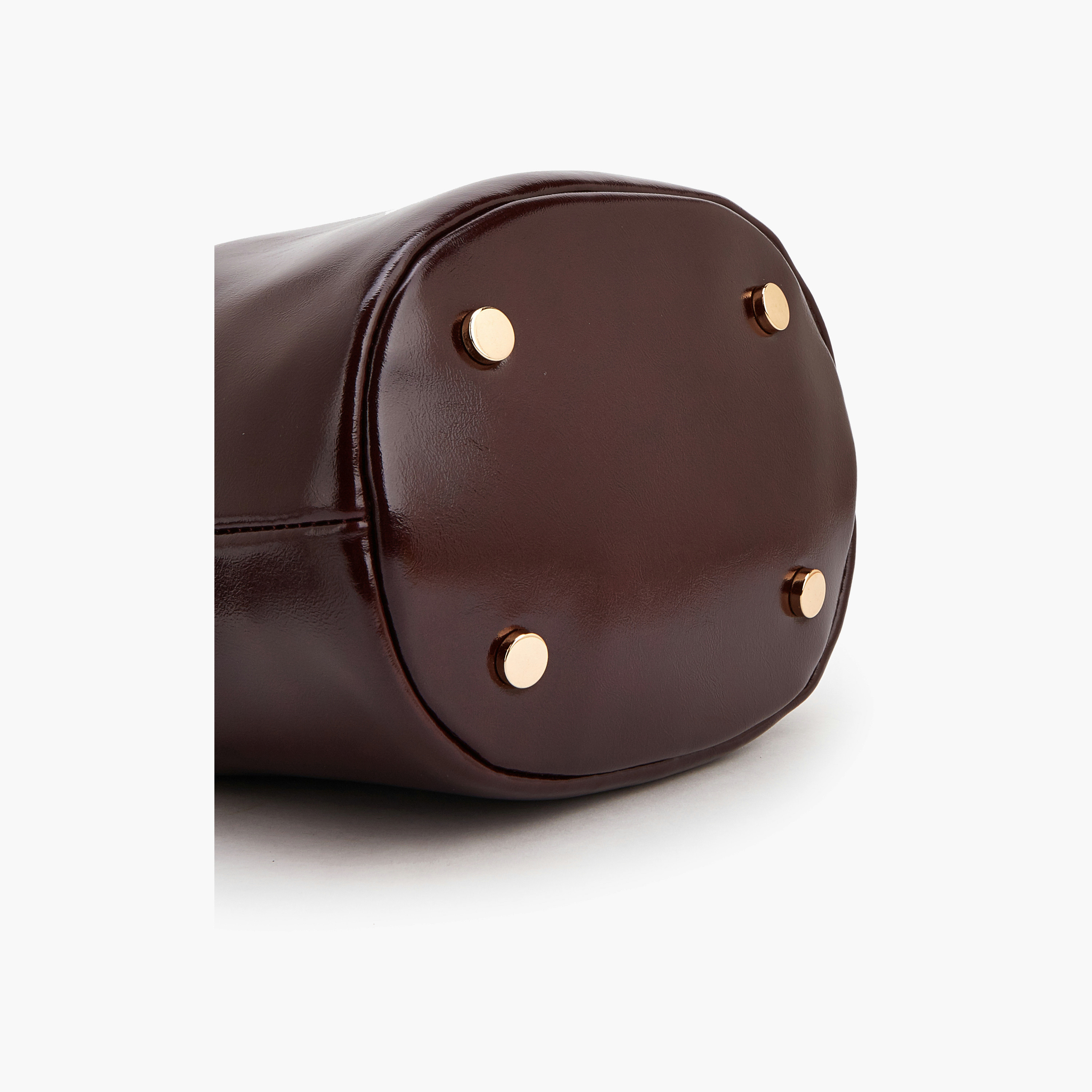 شنطة دلو برباط ومقبض سلسلة من سيليست-women-bagsandwallets-handbags-image-6