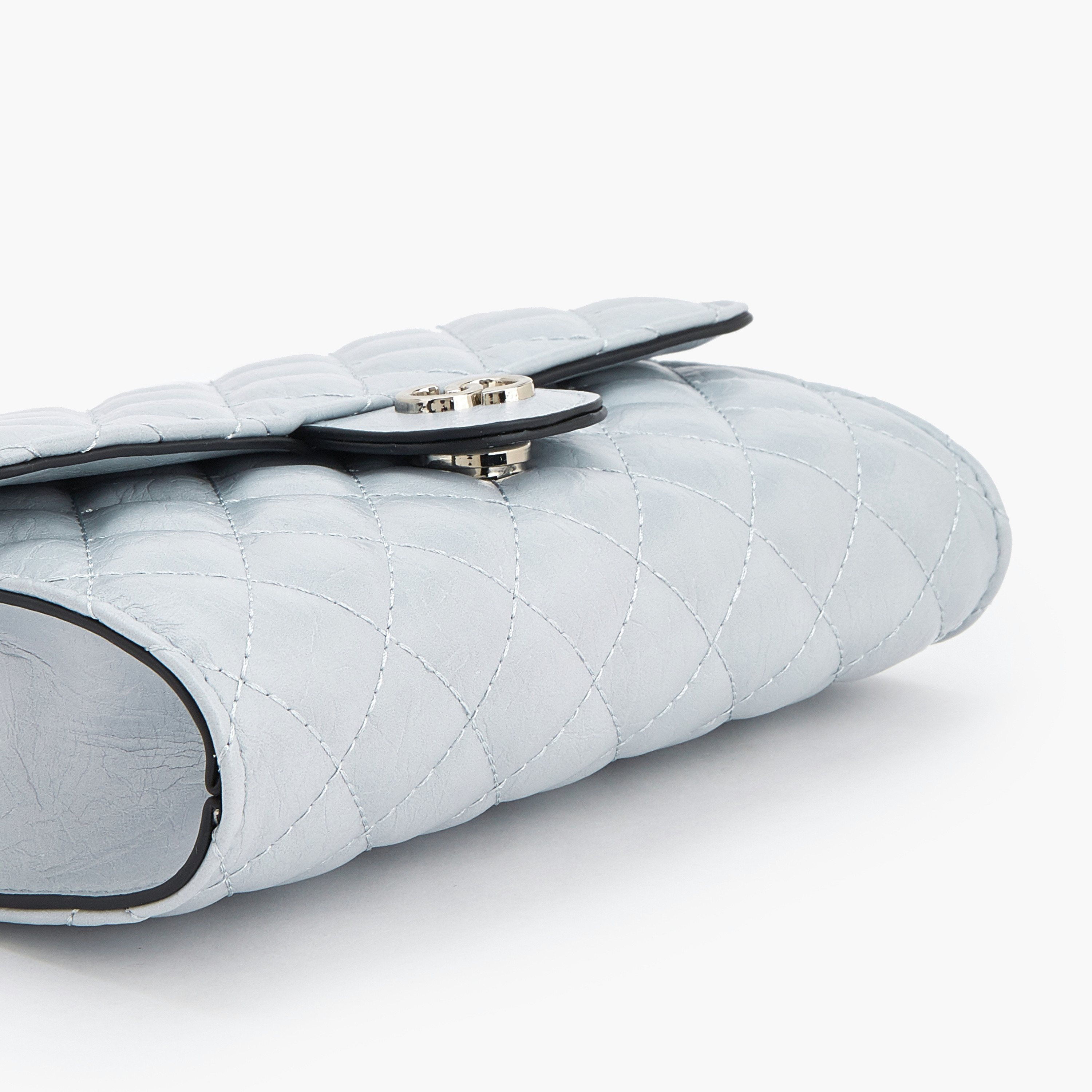 شنطة كروس بودي مبطنة بحزام سلسلة من سيليست-women-bagsandwallets-handbags-image-6
