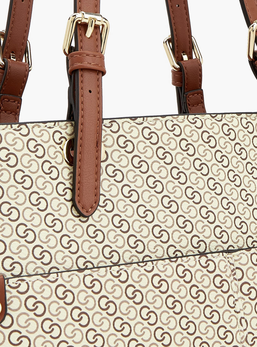 شنطة توتي بأحزمة مزدوجة وسحاب إغلاق وطبعات مونوجرام من سيليست-women-bagsandwallets-handbags-image-3