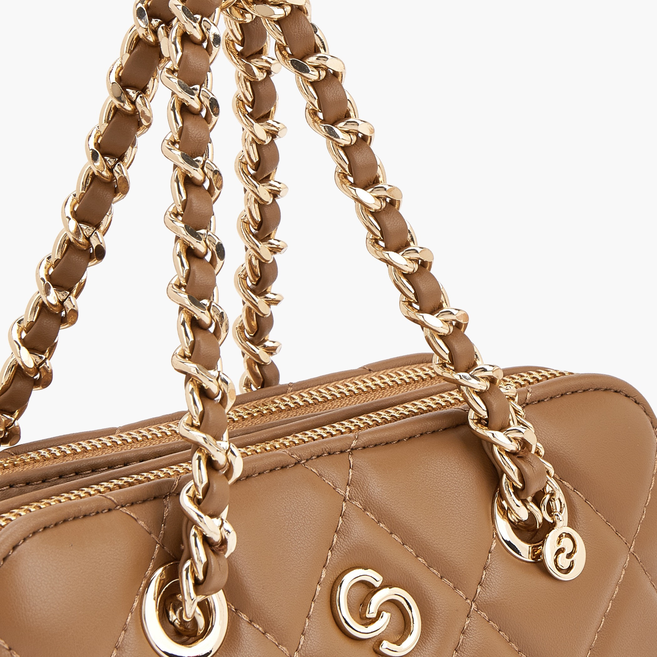 شنطة كروسبودي شمواه مبطنة بحزام سلسلة من سيليست-women-bagsandwallets-handbags-image-4
