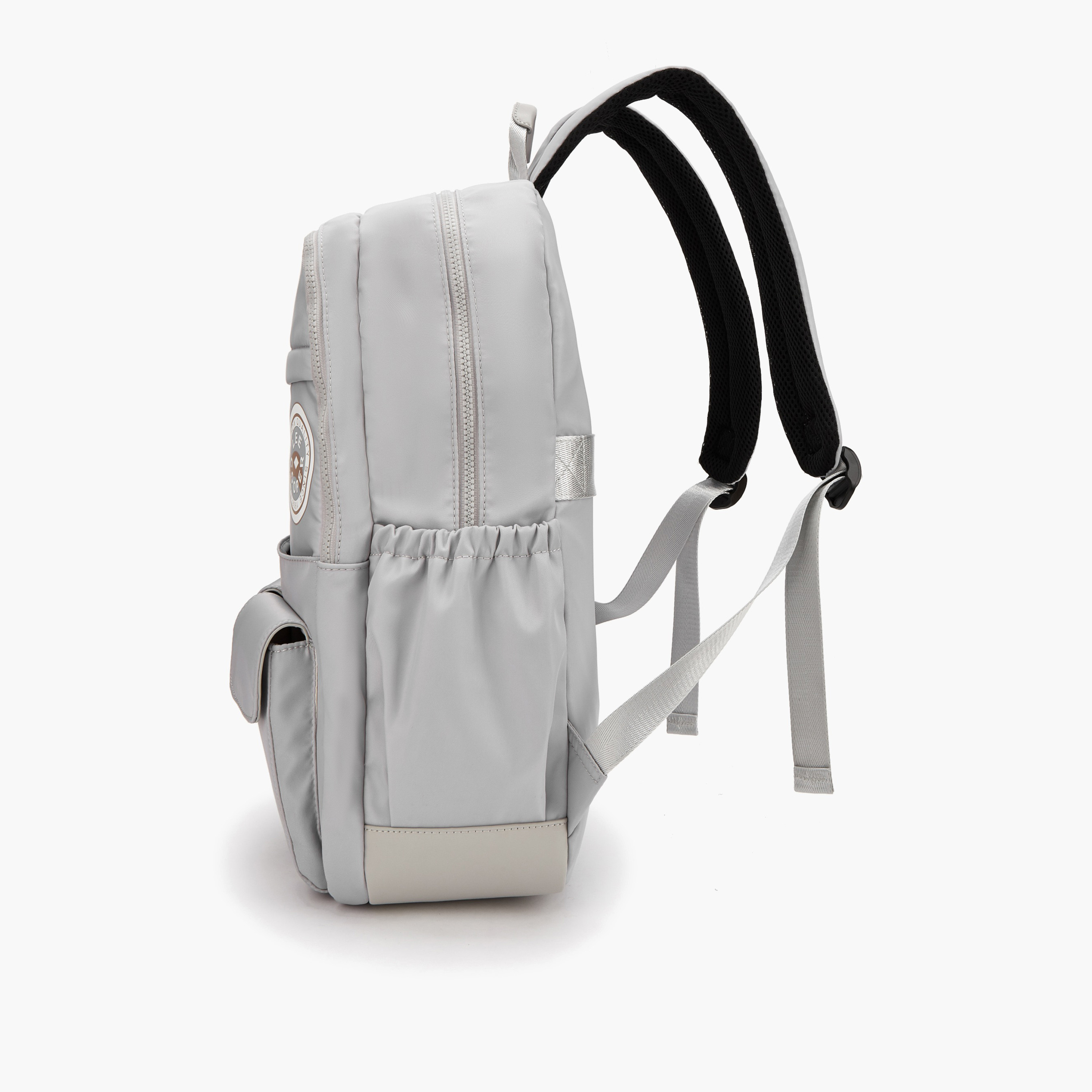 شنطة ظهر بأحزمة كتف مبطنة وطبعات شعار من لي كوبر-women-bagsandwallets-backpacks-image-2