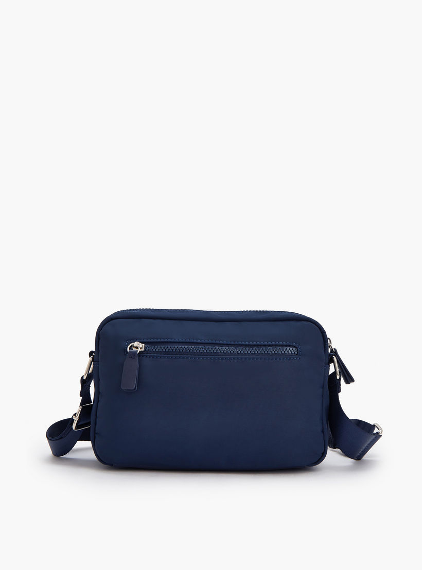 شنطة كروس بودي بحزام قابل للتعديل وتزيينات شعار من لي كوبر-women-bagsandwallets-handbags-image-2