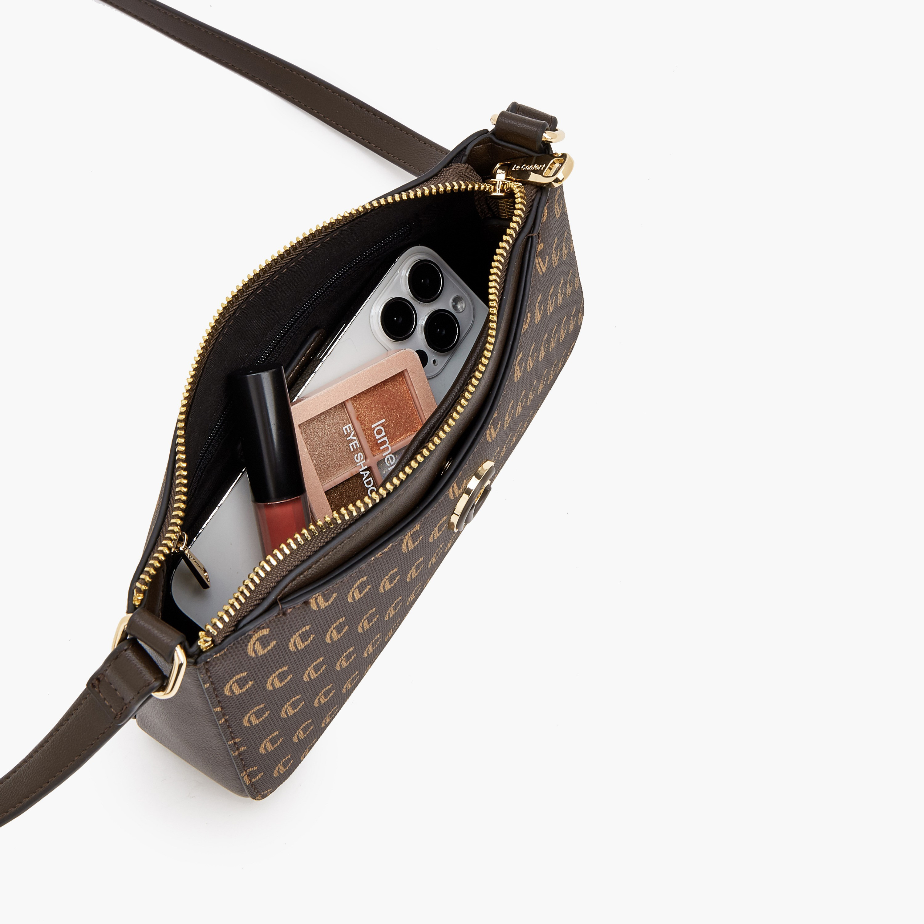 شنطة كروس بودي بسحاب إغلاق وطبعات مونوجرام من لو كونفورت-women-bagsandwallets-handbags-image-7