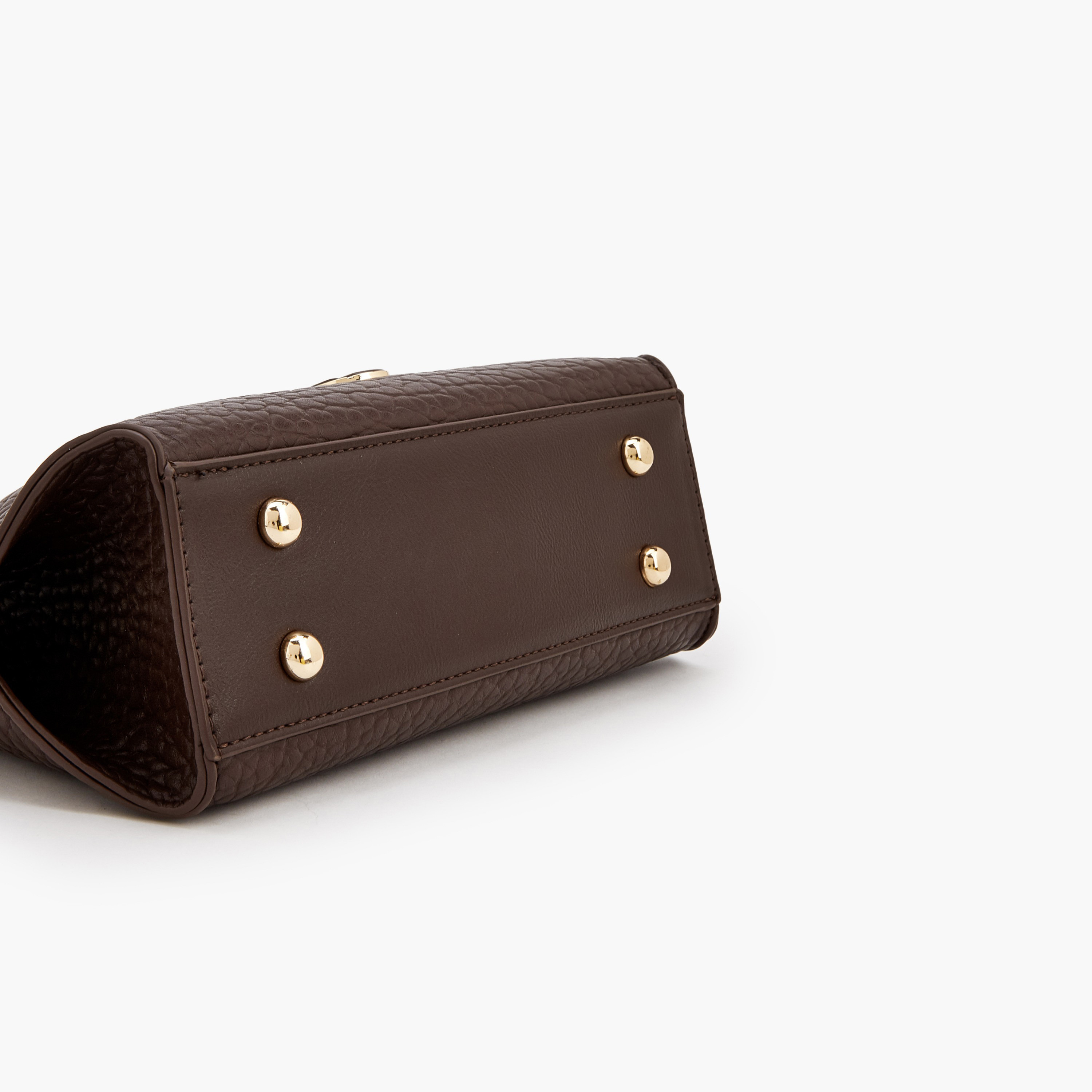 شنطة كروس بودي بارزة الملمس ومقبض علوي مضفر من لو كونفورت-women-bagsandwallets-handbags-image-10