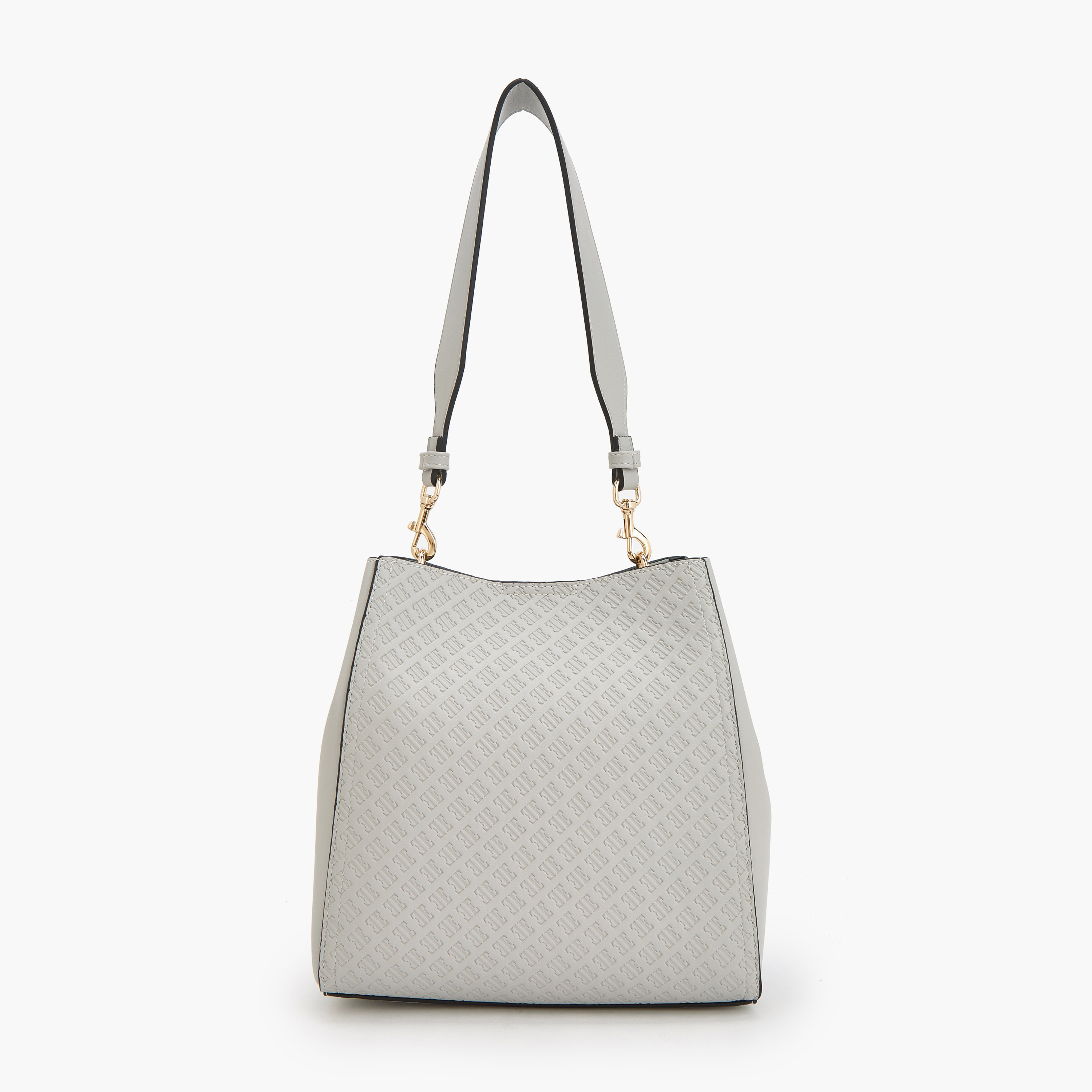 شنطة كتف بنقوش مونوجرام وزينة ميتاليك من إيل-women-bagsandwallets-handbags-image-2