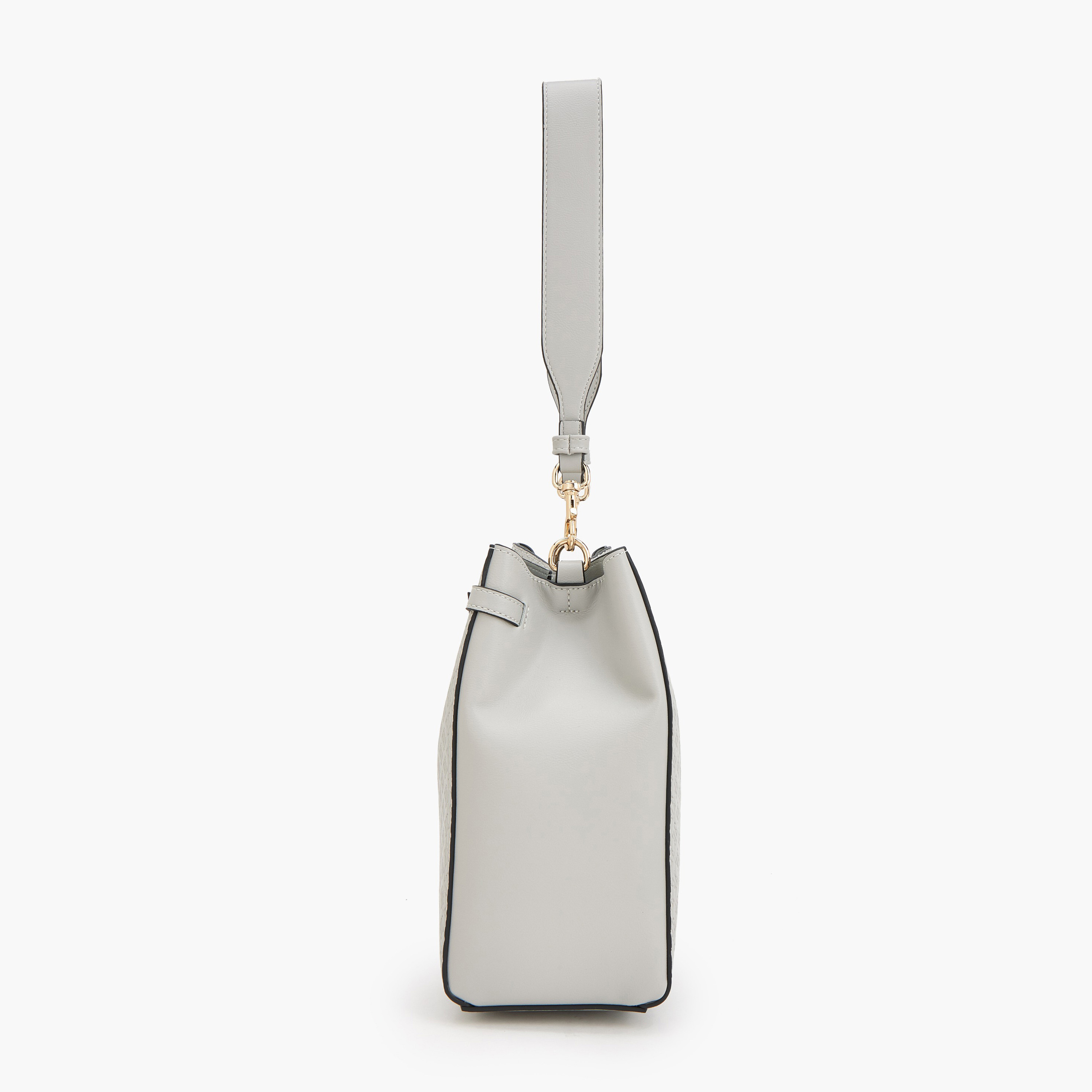 شنطة كتف بنقوش مونوجرام وزينة ميتاليك من إيل-women-bagsandwallets-handbags-image-5