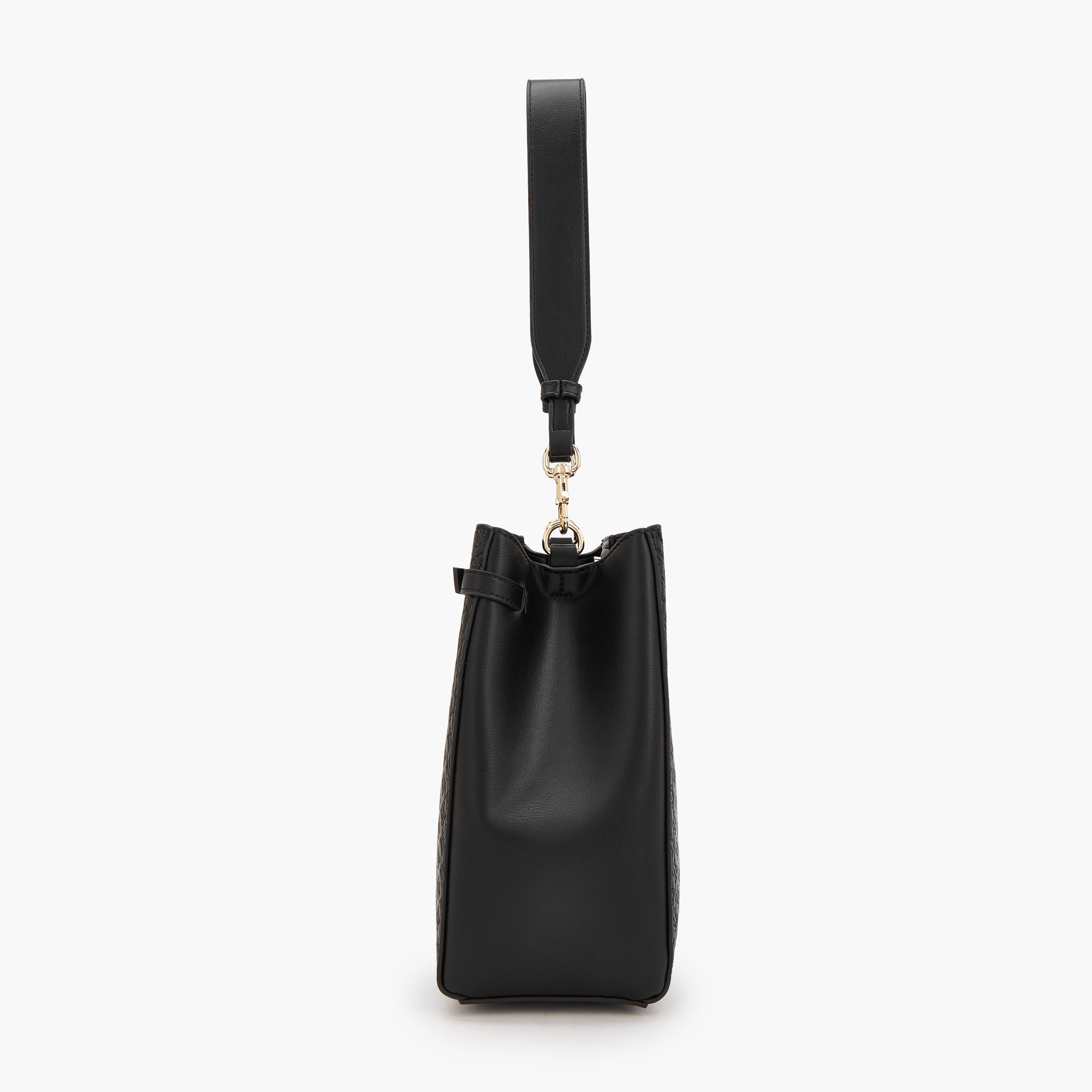 شنطة كتف بنقوش مونوجرام وزينة ميتاليك من إيل-women-bagsandwallets-handbags-image-5