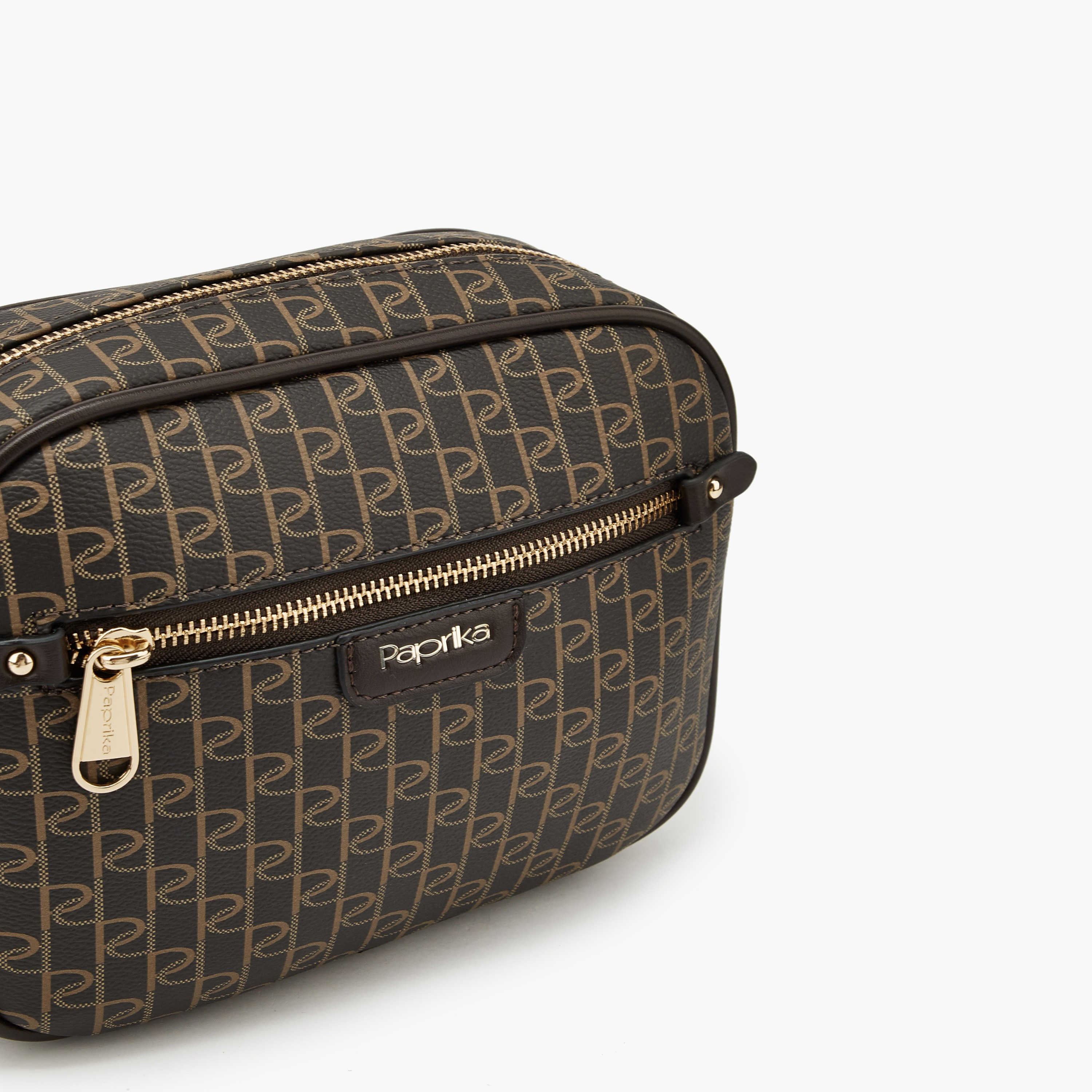 شنطة كروس بودي مونوجرام بحزام قابل للتعديل من بابريكا-women-bagsandwallets-handbags-image-7