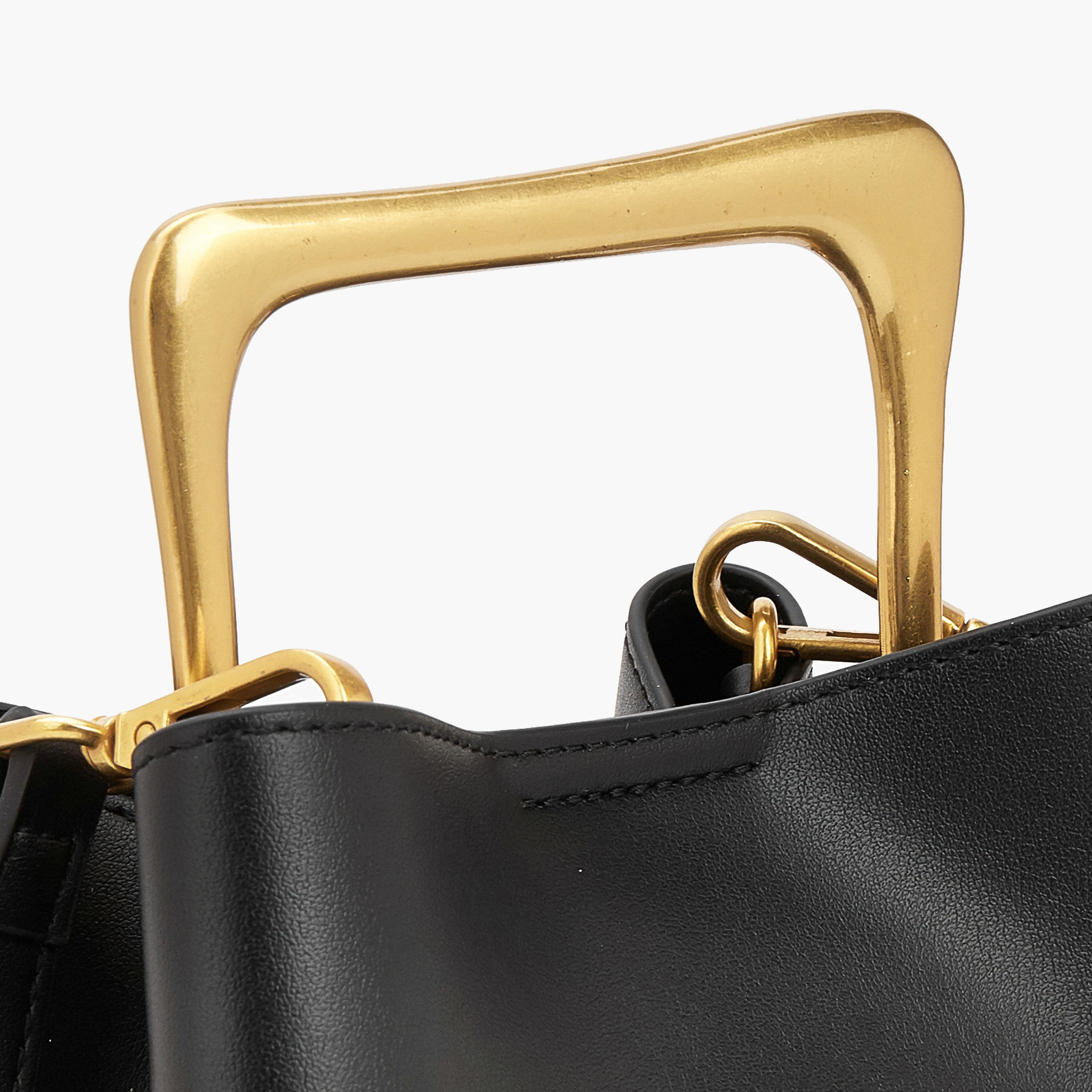 شنطة كروسبودي بمقبض ميتاليك مع شنطة صغيرة من سيليست-women-bagsandwallets-handbags-image-4