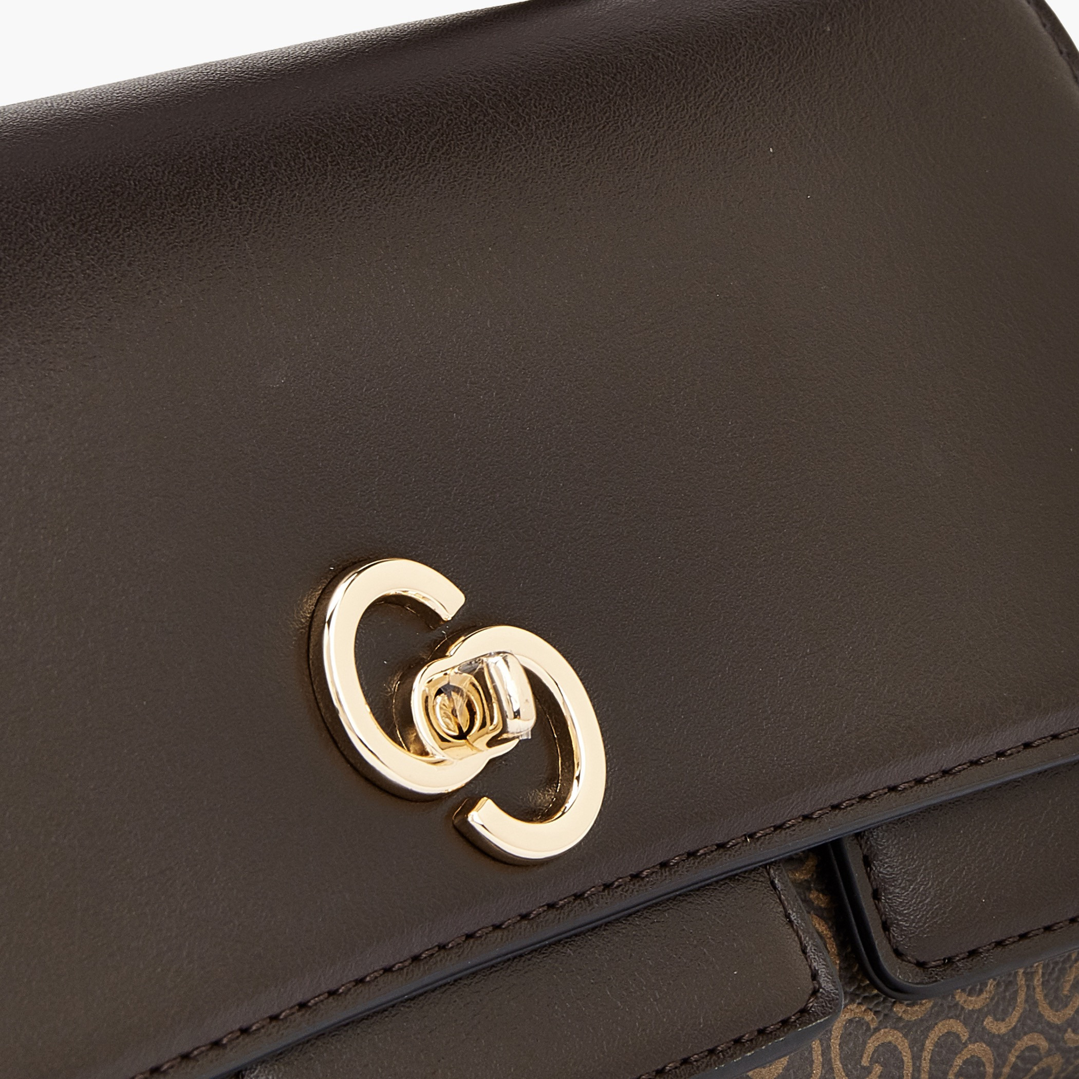 شنطة ساتشل بطبعة مونوغرام مع مقبض وحزام من سيليست-women-bagsandwallets-handbags-image-4