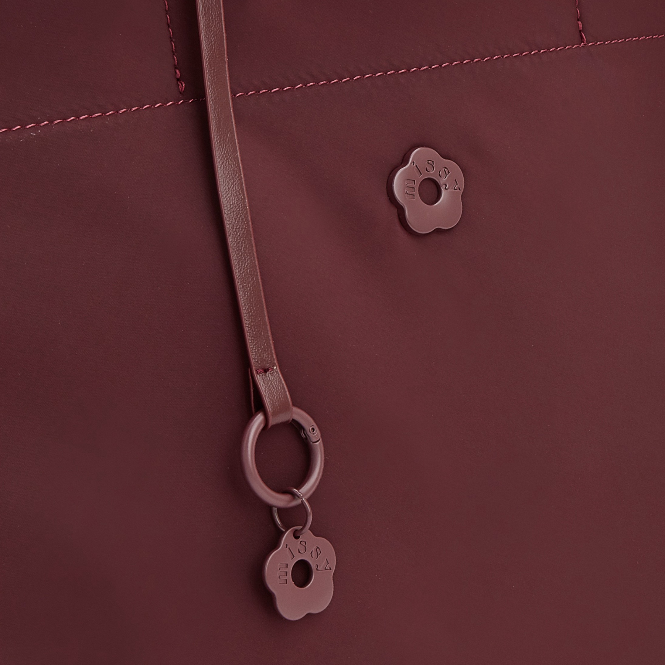 شنطة توت سادة بسحاب إغلاق من ميسي-women-bagsandwallets-handbags-image-3